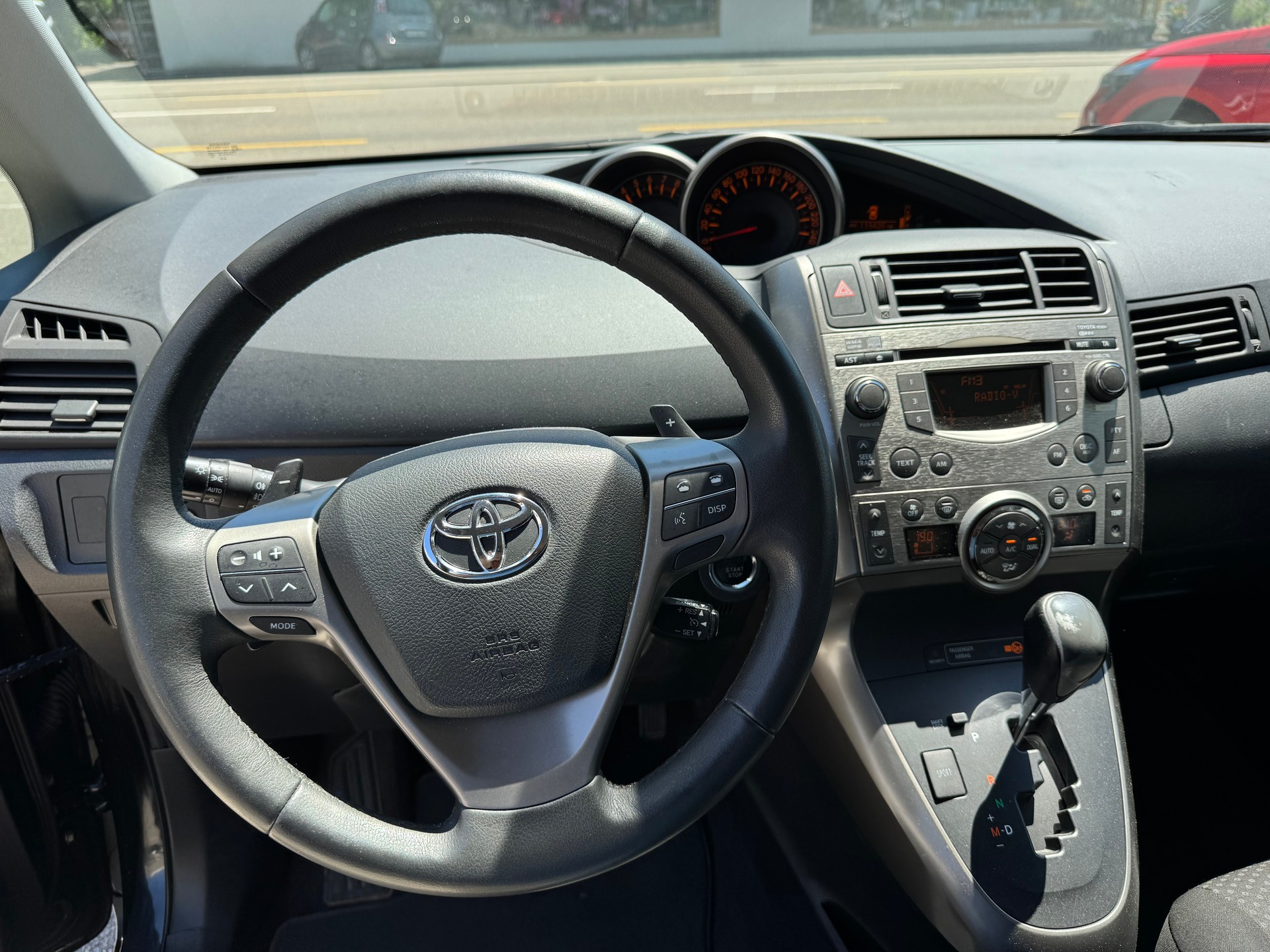 TOYOTA Verso 1.8 Linea Sol Multidrive-image-10