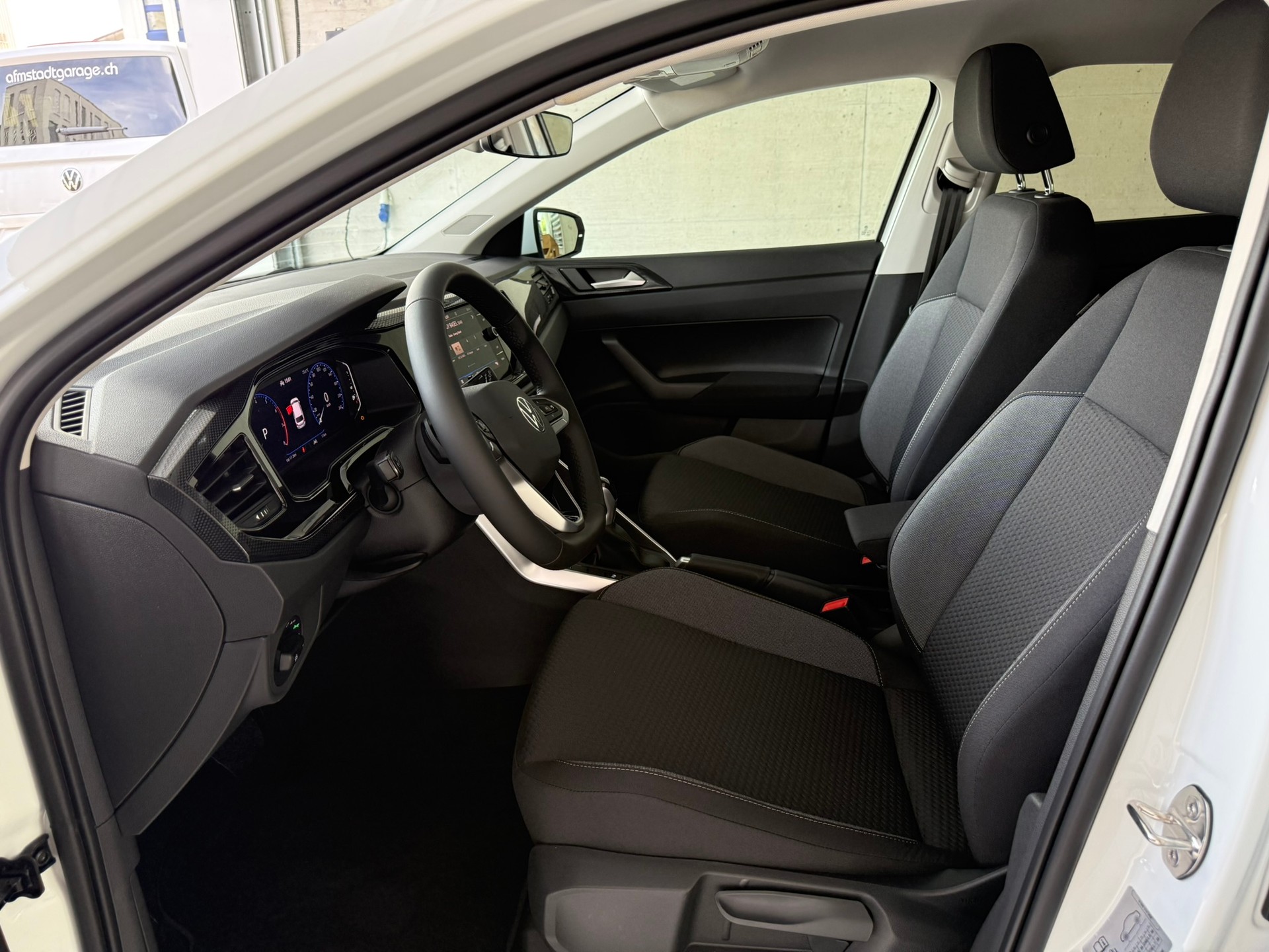 VW Polo 1.0 TSI Life DSG-image-7
