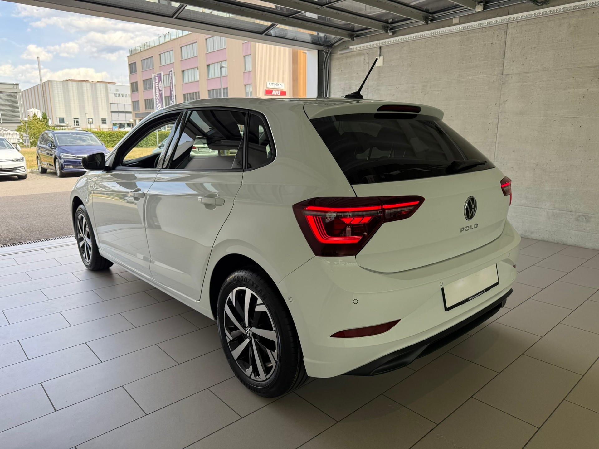 VW Polo 1.0 TSI Life DSG-image-3