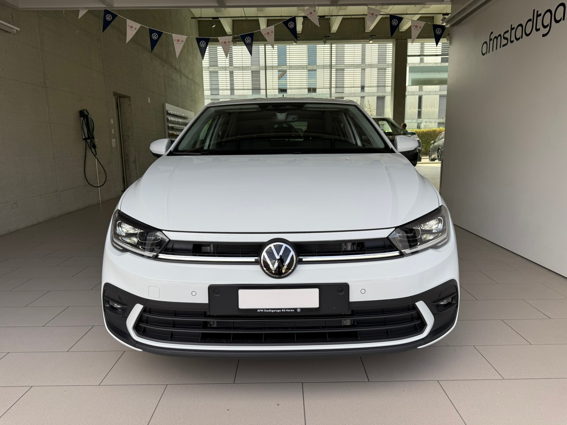 VW Polo 1.0 TSI Life DSG-image-1