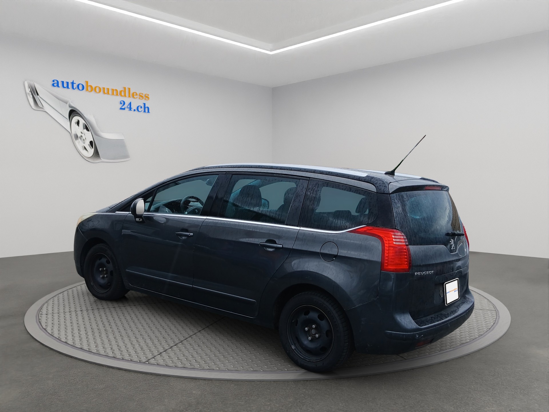 PEUGEOT 5008 1.6 16V T Active-image-3