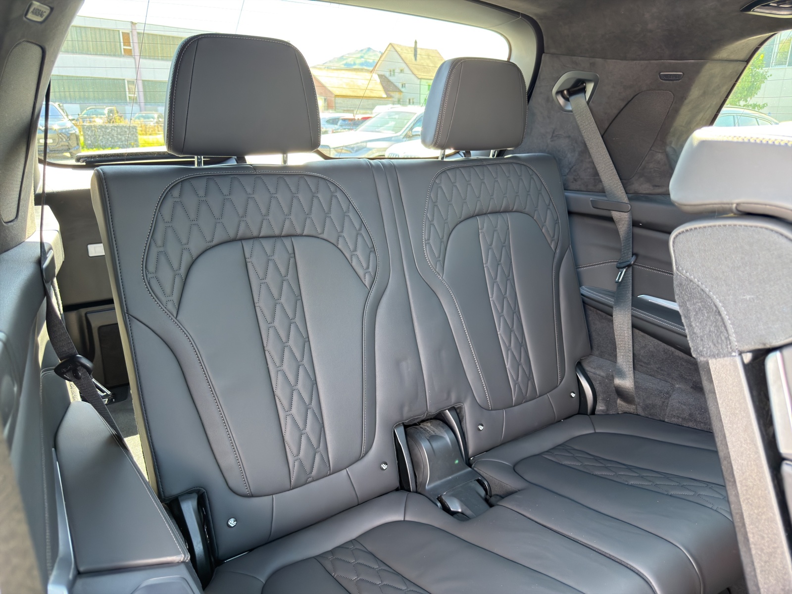 BMW X7 xDrive 48V 40d M Sport Pro Steptronic-image-19