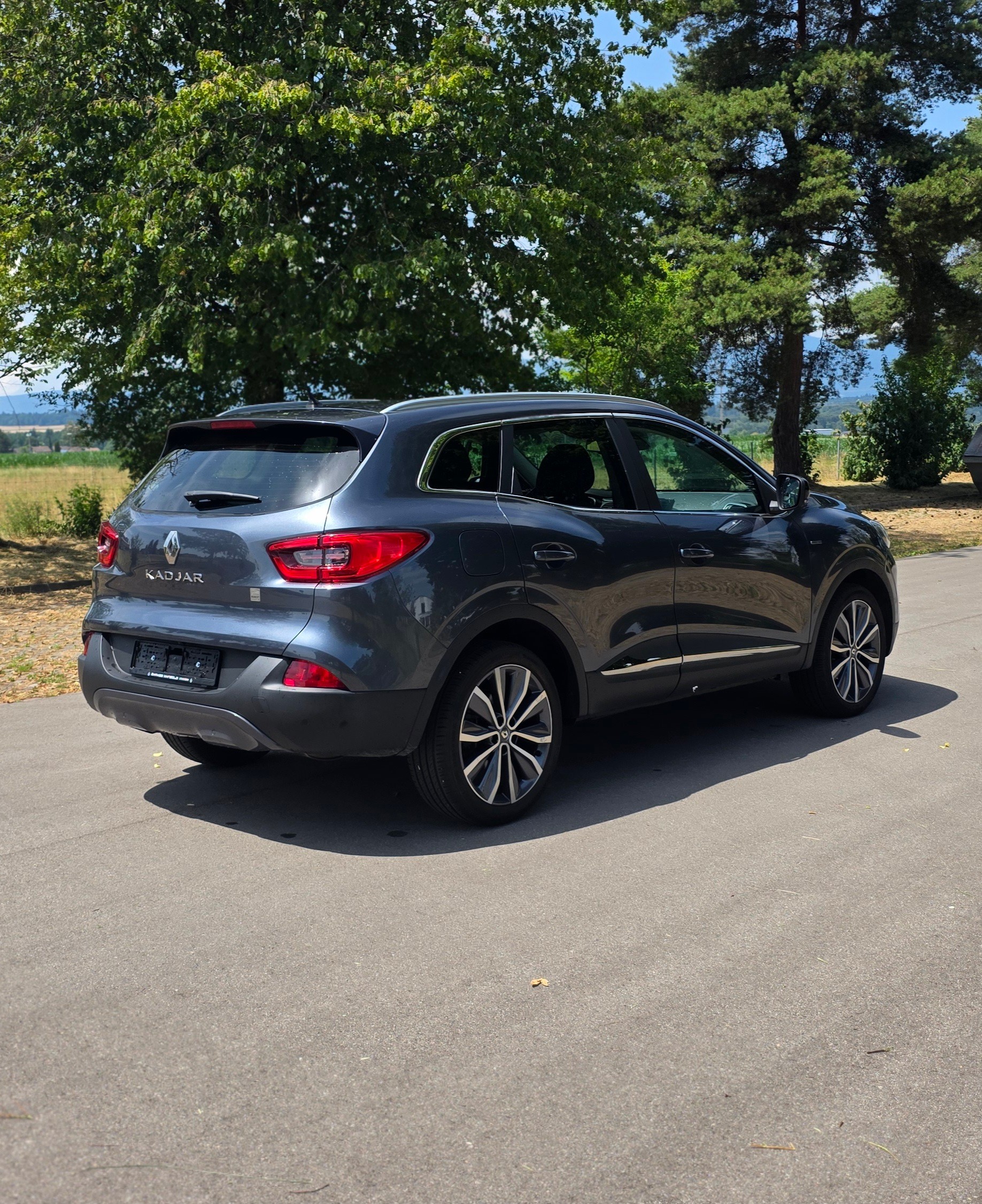 RENAULT Kadjar 1.2 16V Turbo Bose-image-4