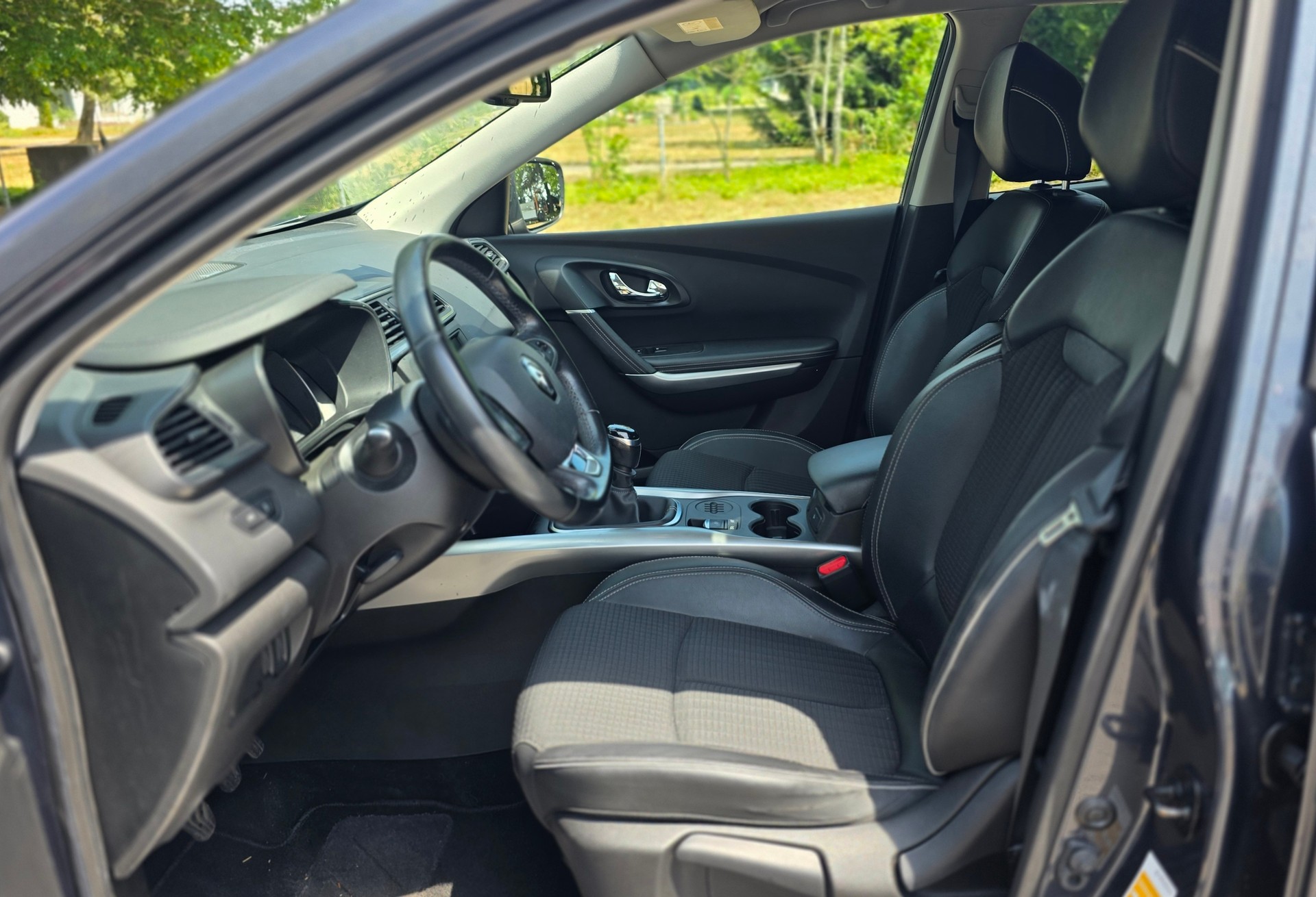 RENAULT Kadjar 1.2 16V Turbo Bose-image-6