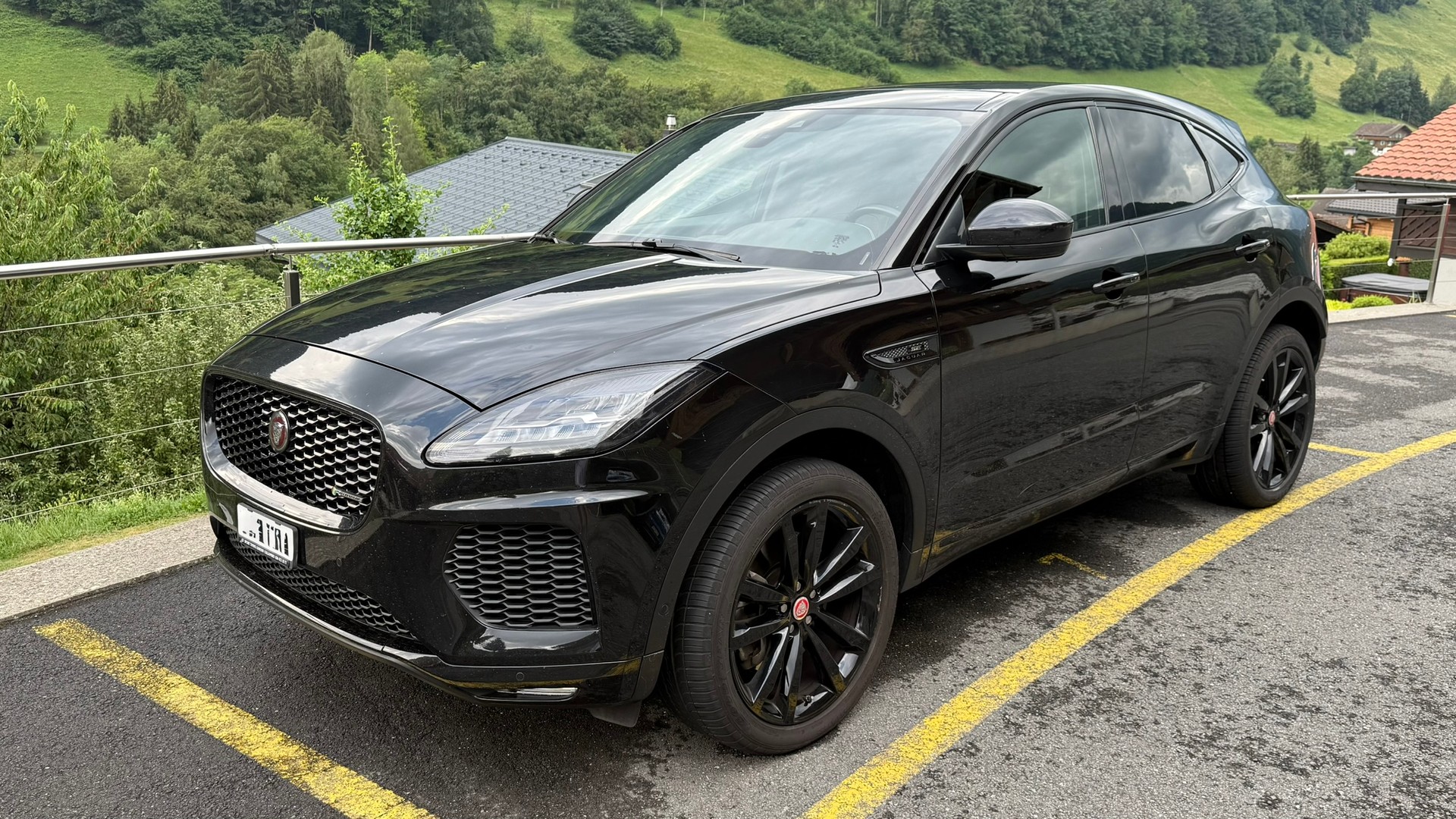 JAGUAR 2.0 T 250 R-Dynamic SE AWD