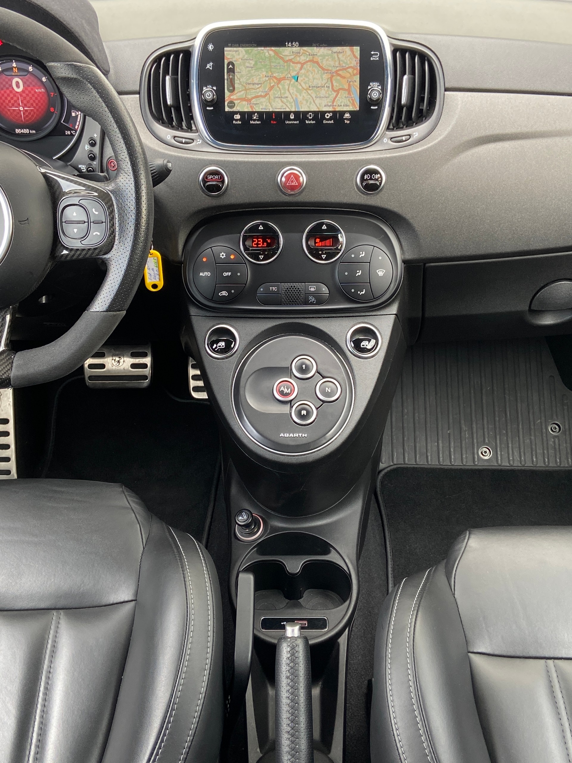 FIAT 595 Cabrio 1.4 16V Turbo Abarth Competizione Dualogic - Automat-image-8
