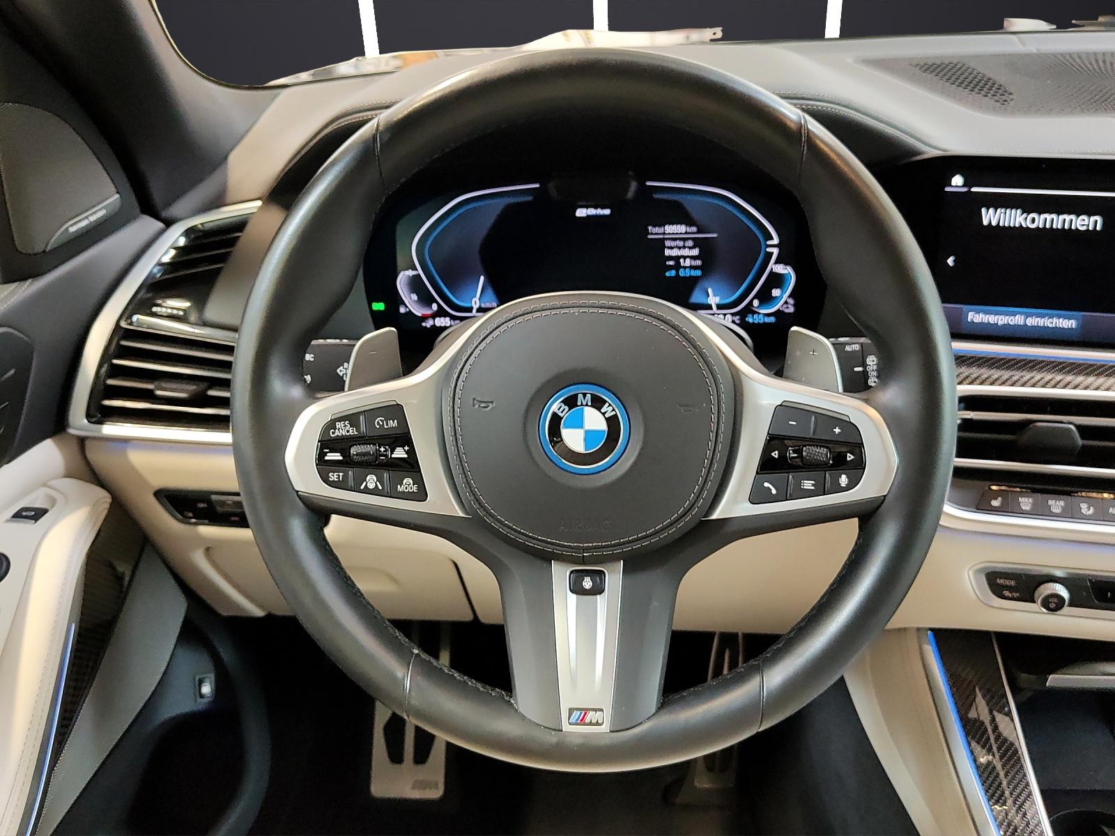 BMW X5 45e xDrive Attraktiven Leasingzinssatz ab 0.9 % bei Abschluss einer BMW Fahrzeugversicherung-image-11