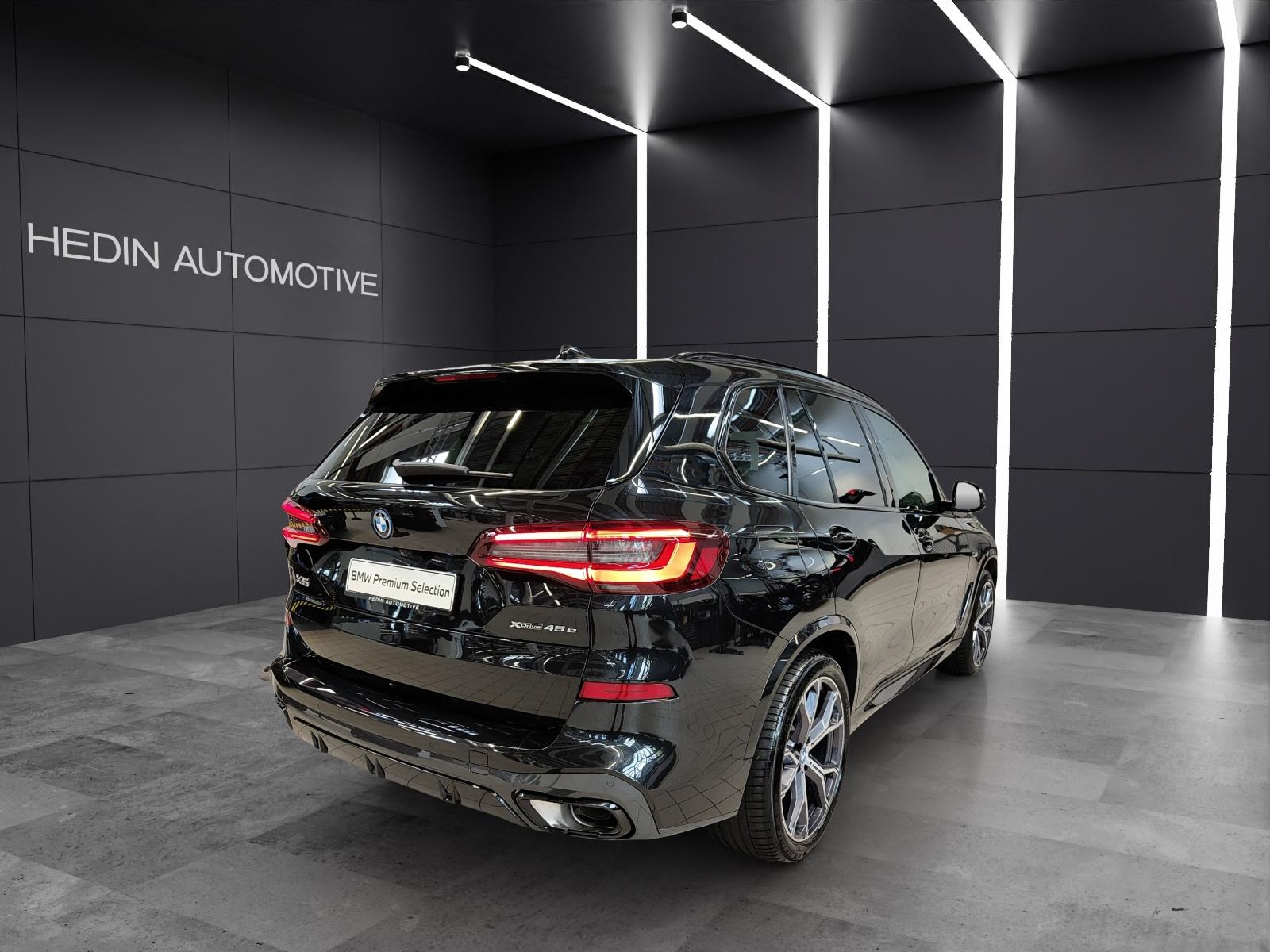 BMW X5 45e xDrive Attraktiven Leasingzinssatz ab 0.9 % bei Abschluss einer BMW Fahrzeugversicherung-image-5