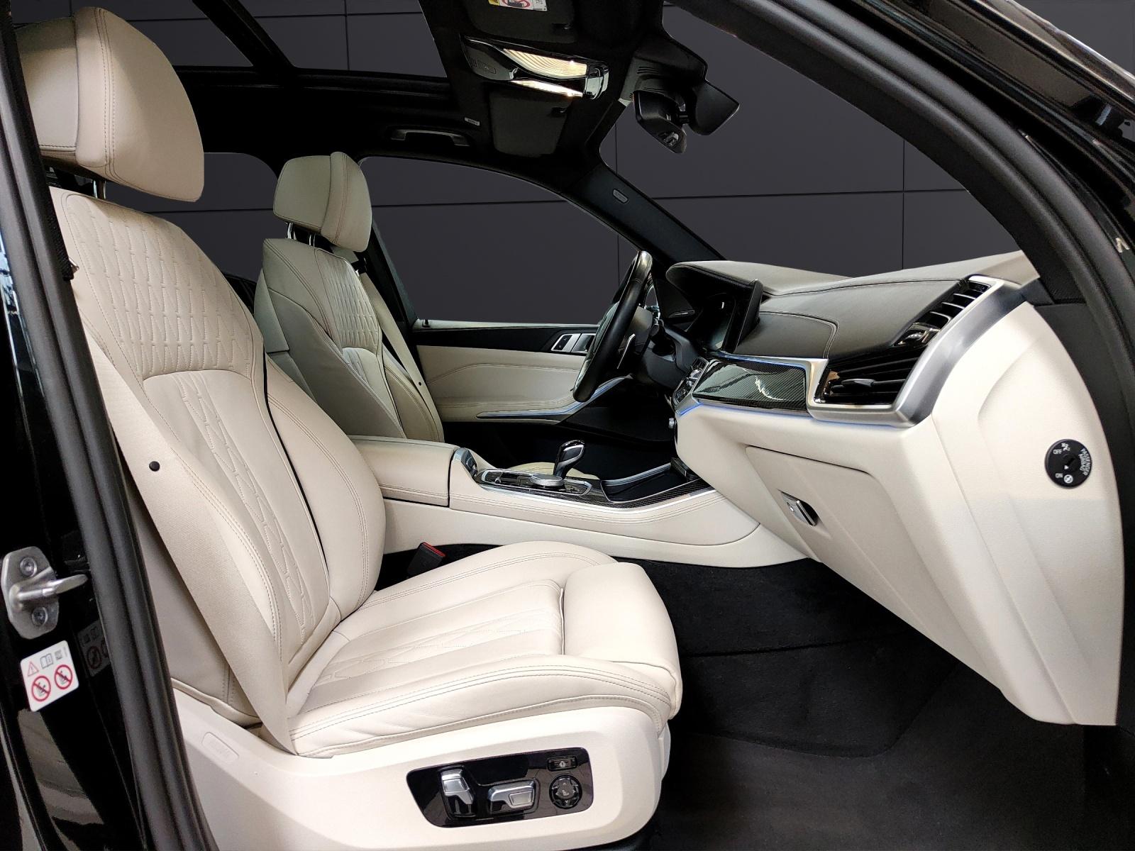 BMW X5 45e xDrive Attraktiven Leasingzinssatz ab 0.9 % bei Abschluss einer BMW Fahrzeugversicherung-image-19