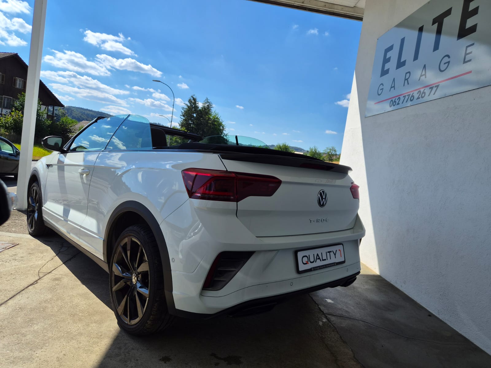VW T-Roc Cabriolet 1.5 TSI EVO R-Line DSG-image-2