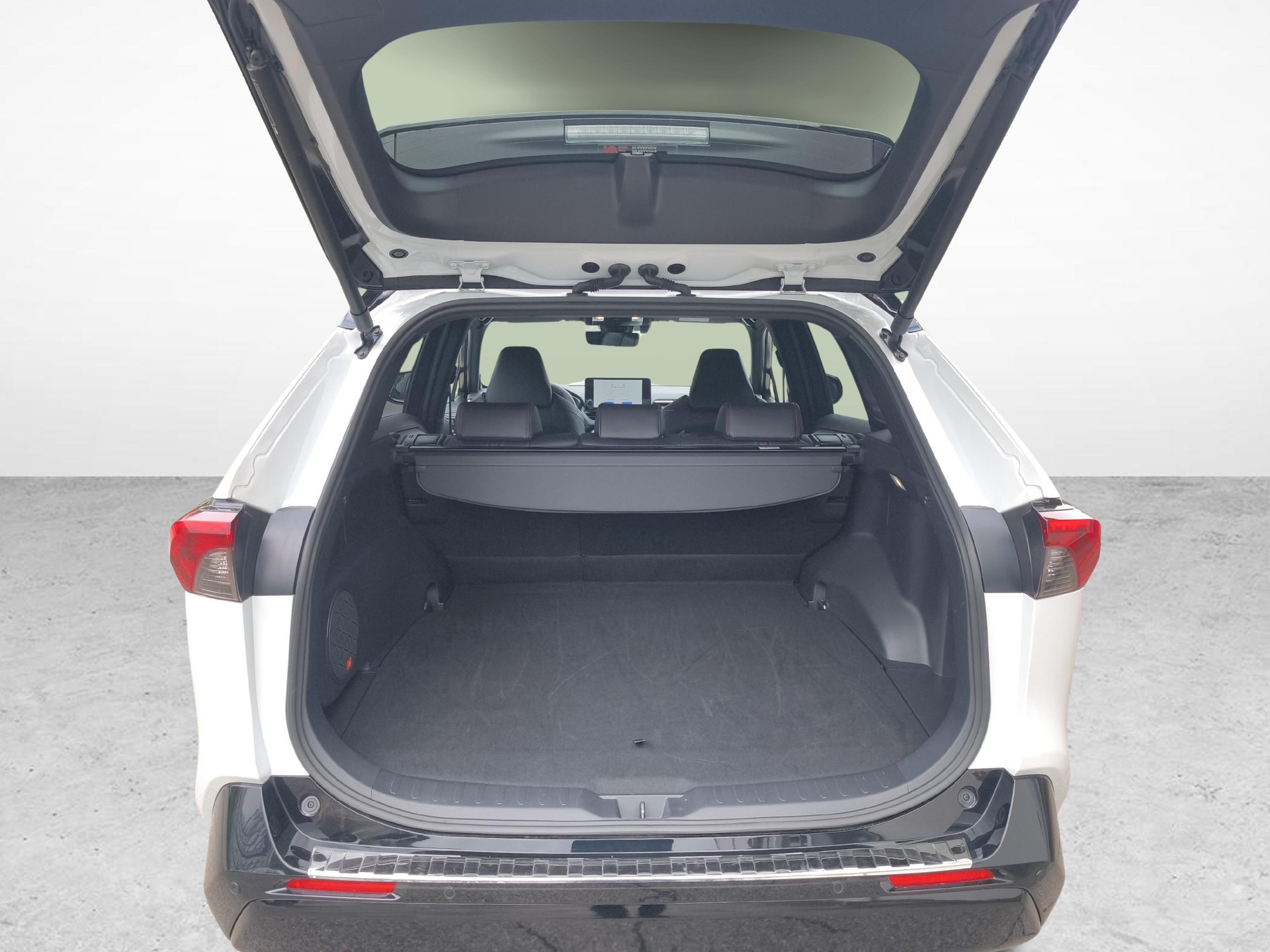 TOYOTA RAV4 2.5 Plug-In-Hybrid Platinum-image-11