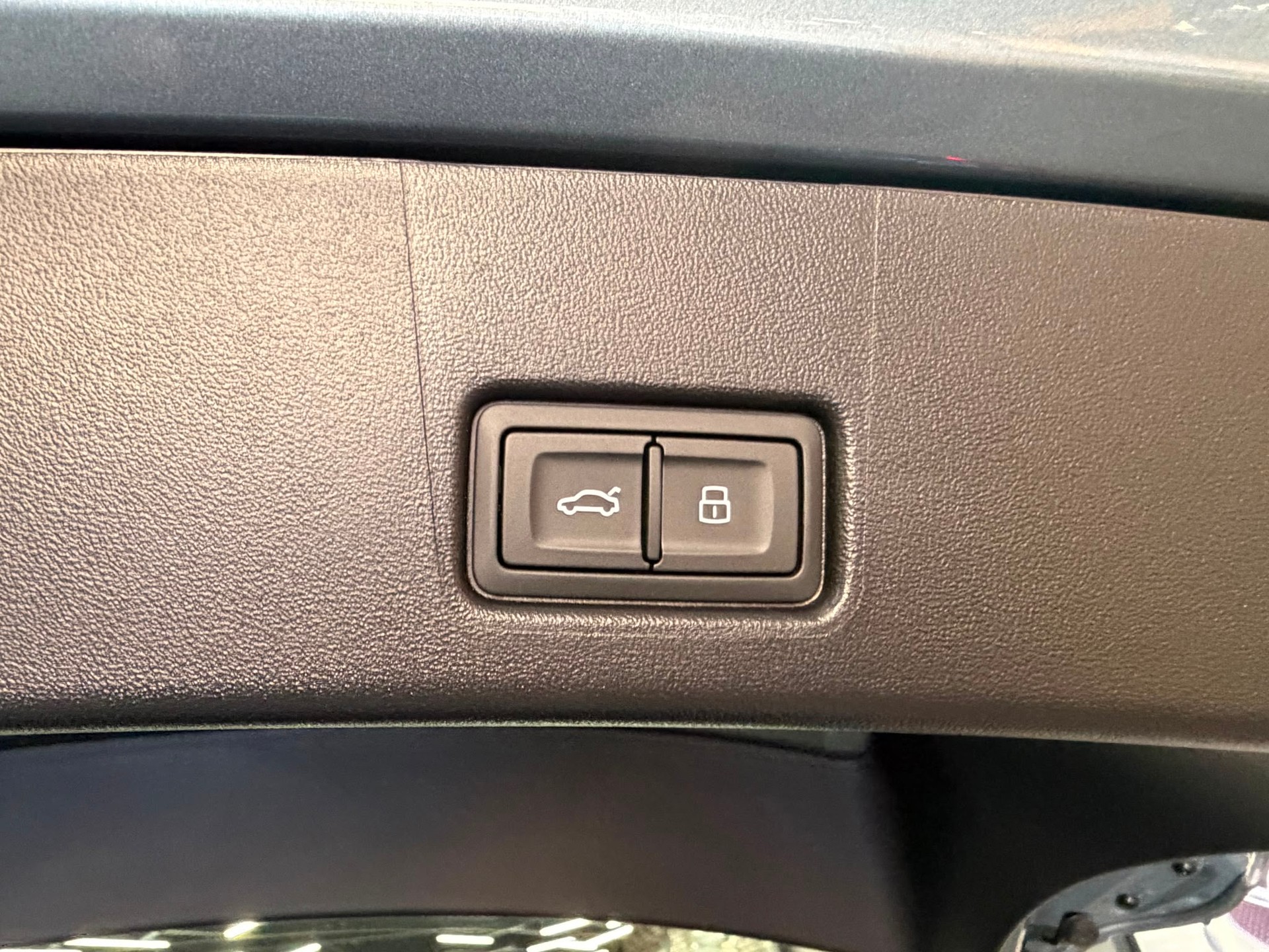 AUDI Q4 Sportback e-tron 45-image-21