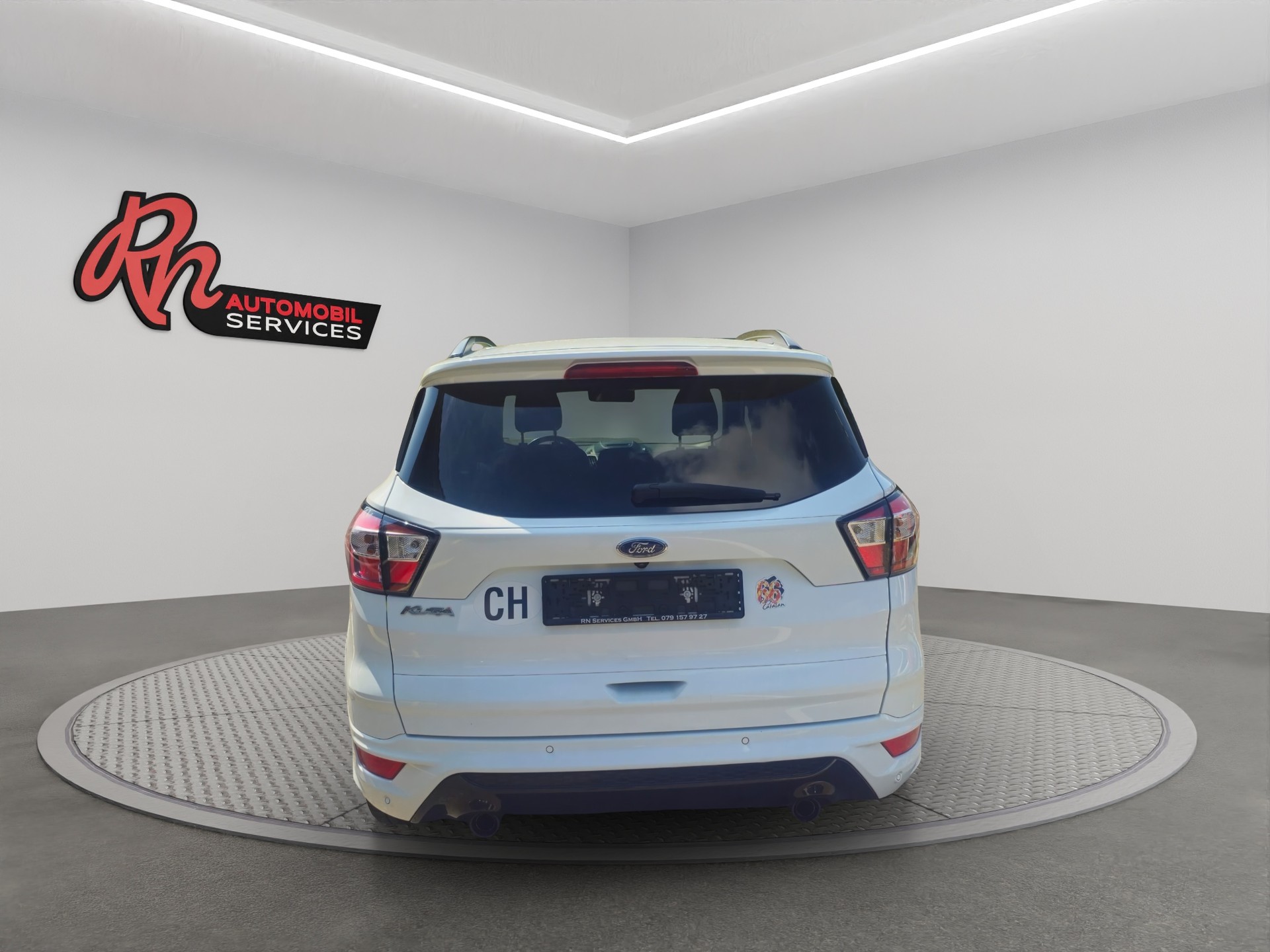 FORD Kuga 2.0 TDCi ST Line High 4WD PowerShift-showroom-element-2