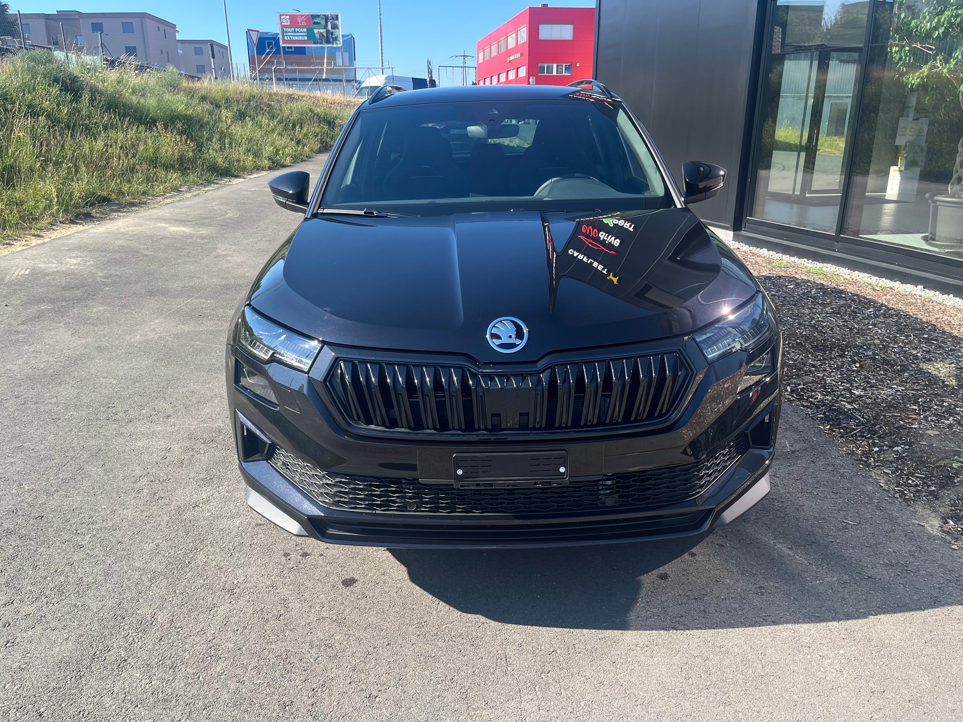 SKODA Karoq 2.0 TSI SportLine 4x4 DSG-image-1