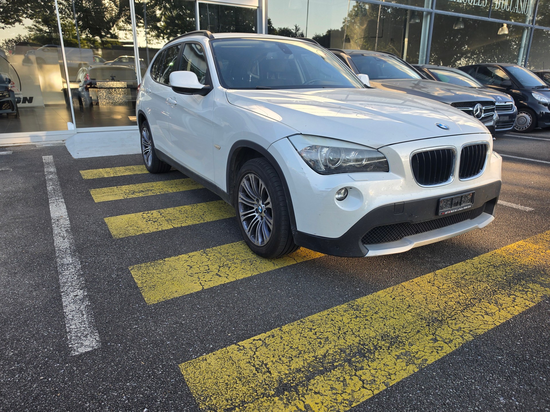 BMW X1 xDrive 20i Steptronic-image-1