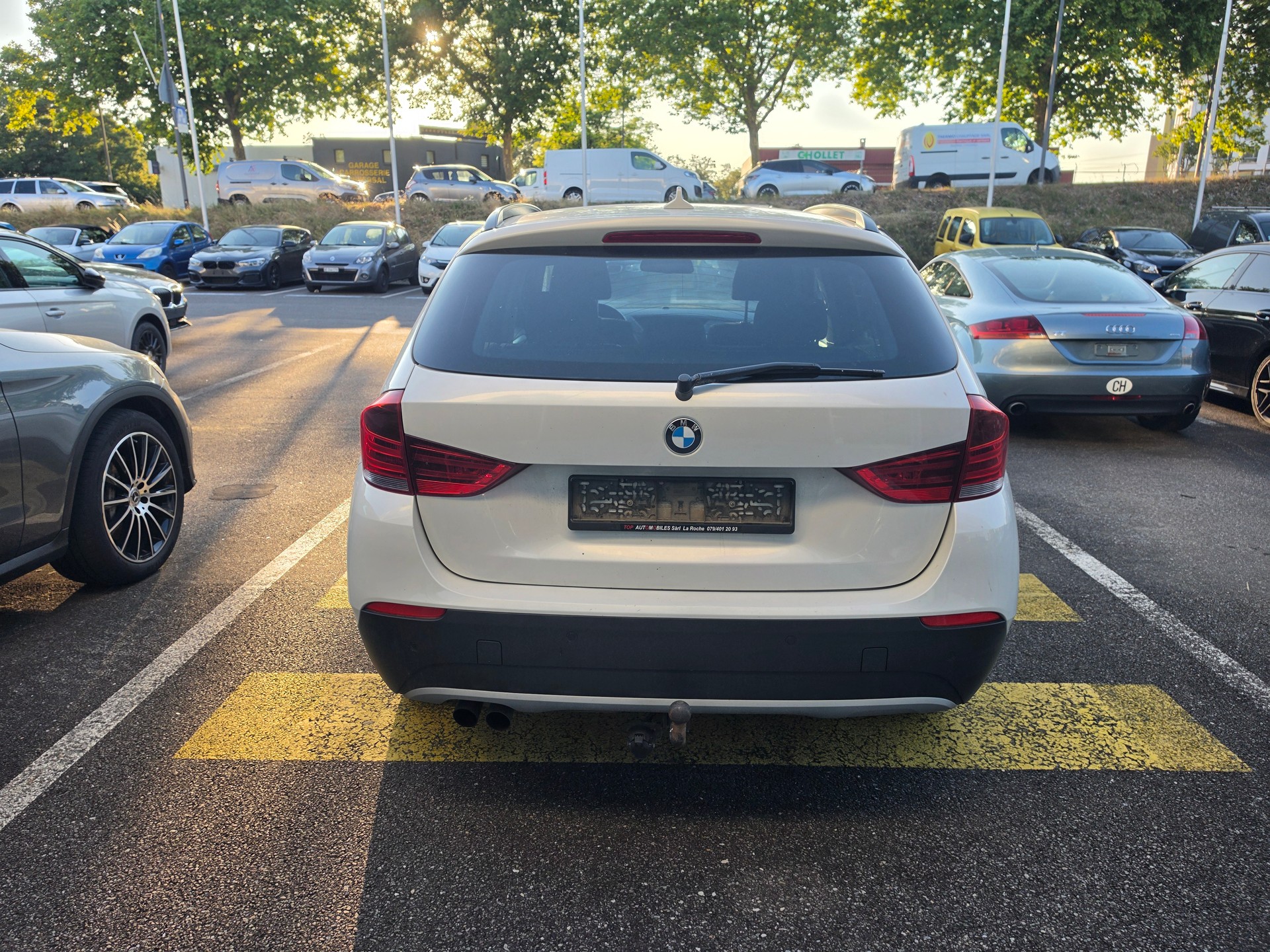 BMW X1 xDrive 20i Steptronic-image-3