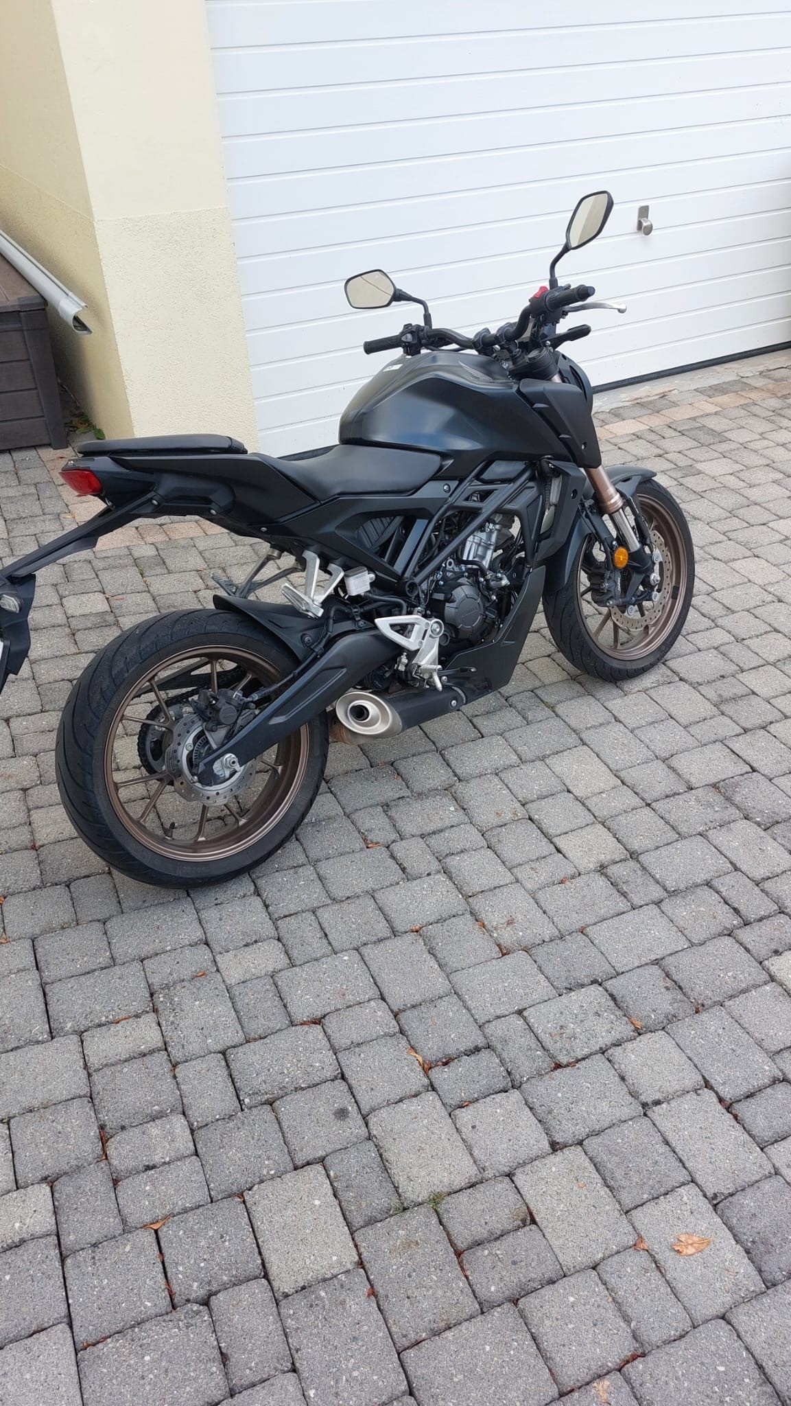 HONDA CB 125 R-image-3