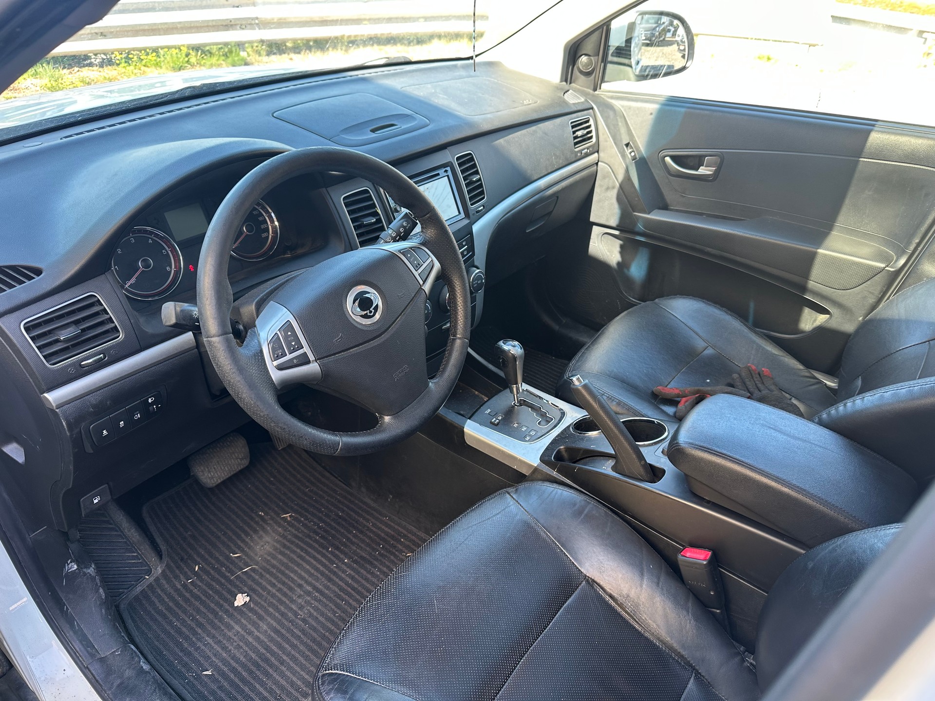 KGM-SsangYong Korando 2.0 e-XDI Quartz 4WD Automatic-image-1