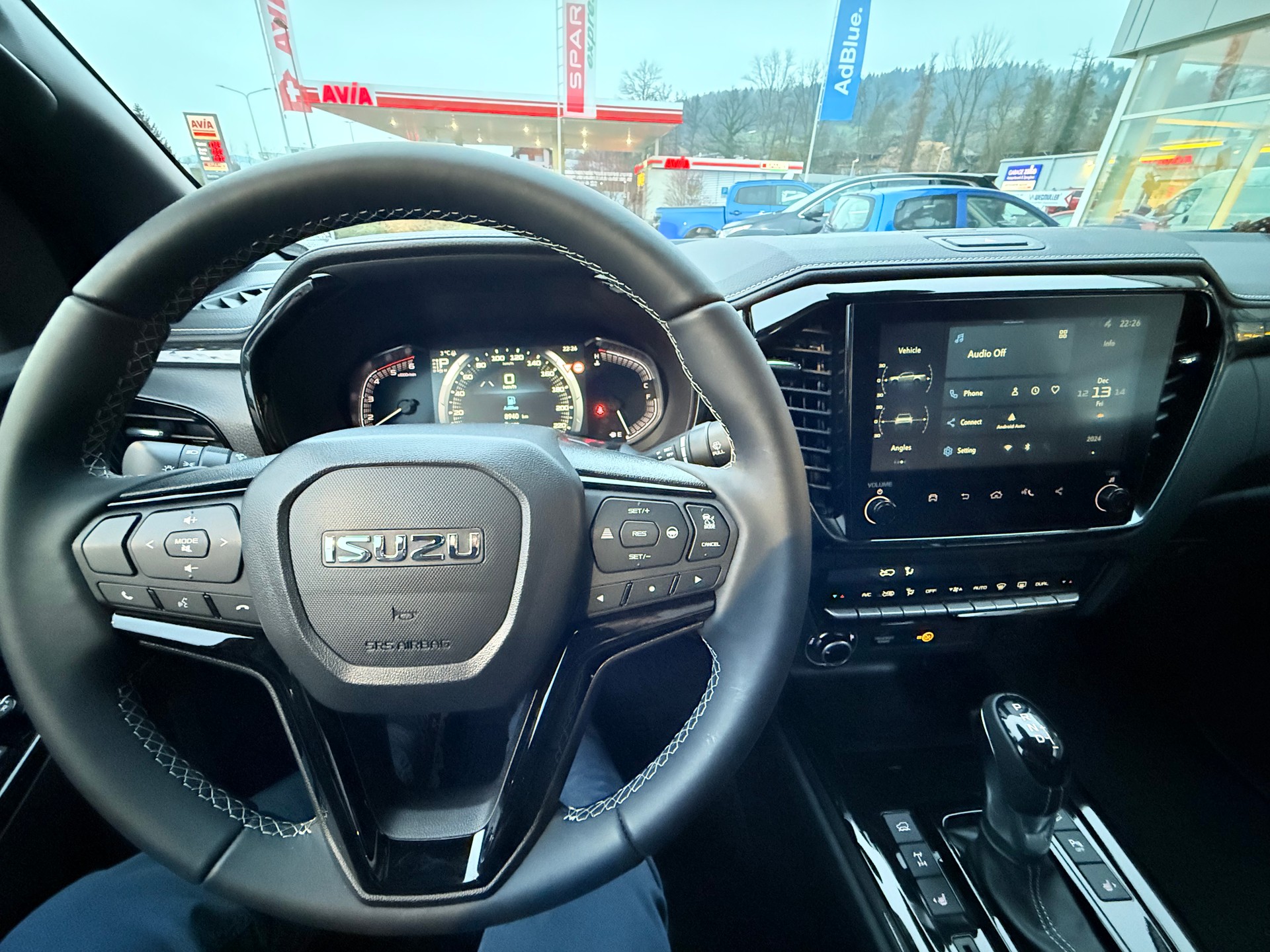ISUZU D-MAX 1.9 CrewCab N60 Nitro Sport 4x4-image-10