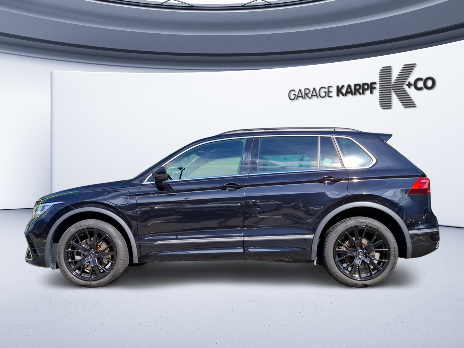 VW Tiguan 1.4TSI PHEV R-Line DSG-image-1