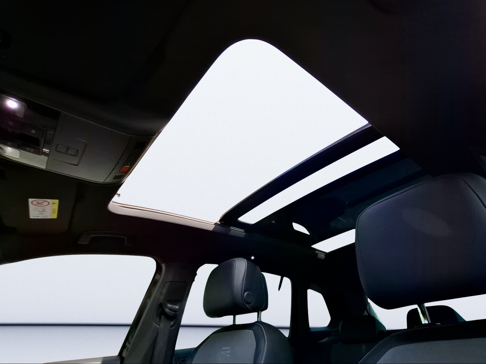 VW Tiguan 1.4TSI PHEV R-Line DSG-image-15