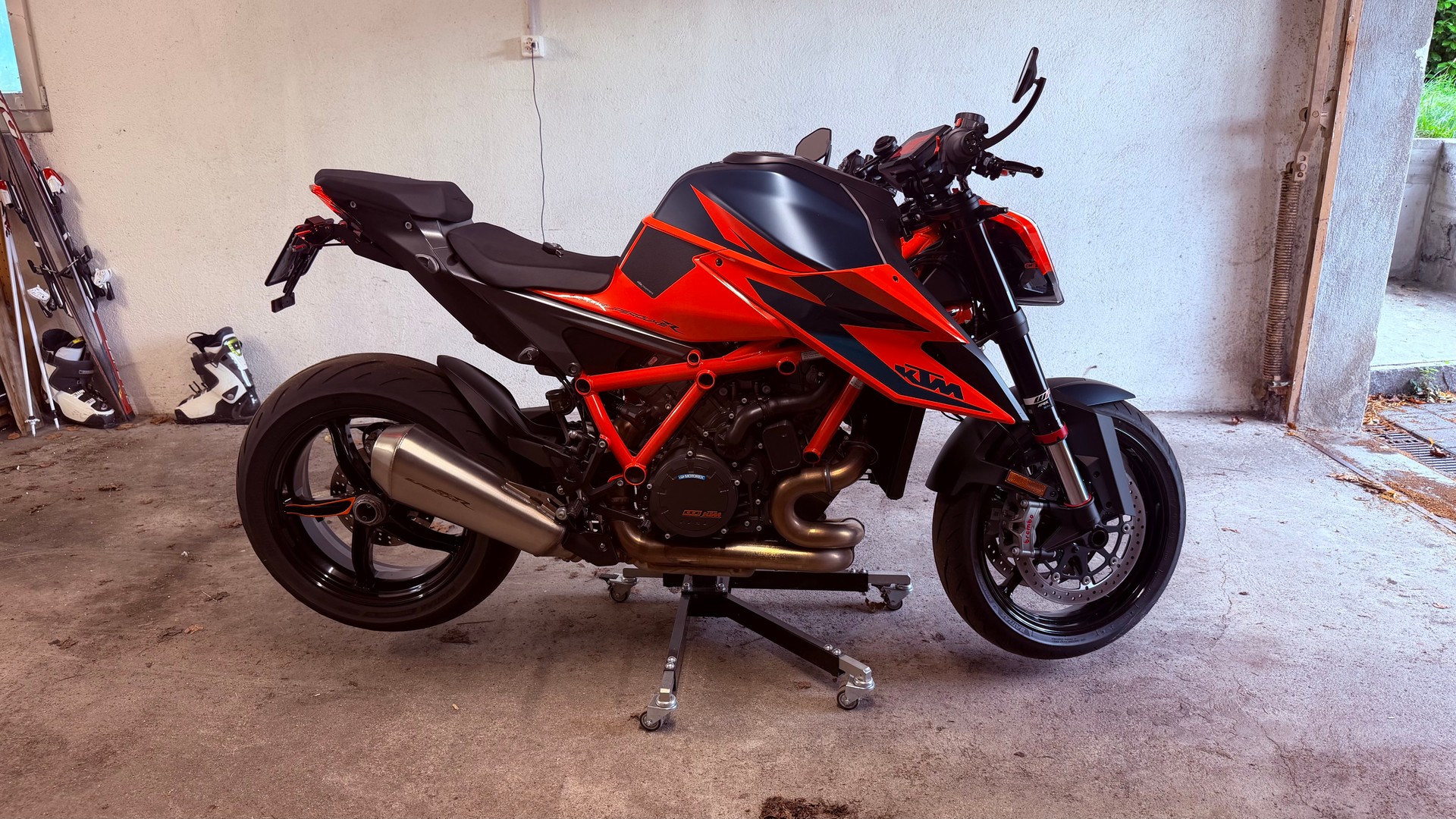 KTM 1290 Super Duke R