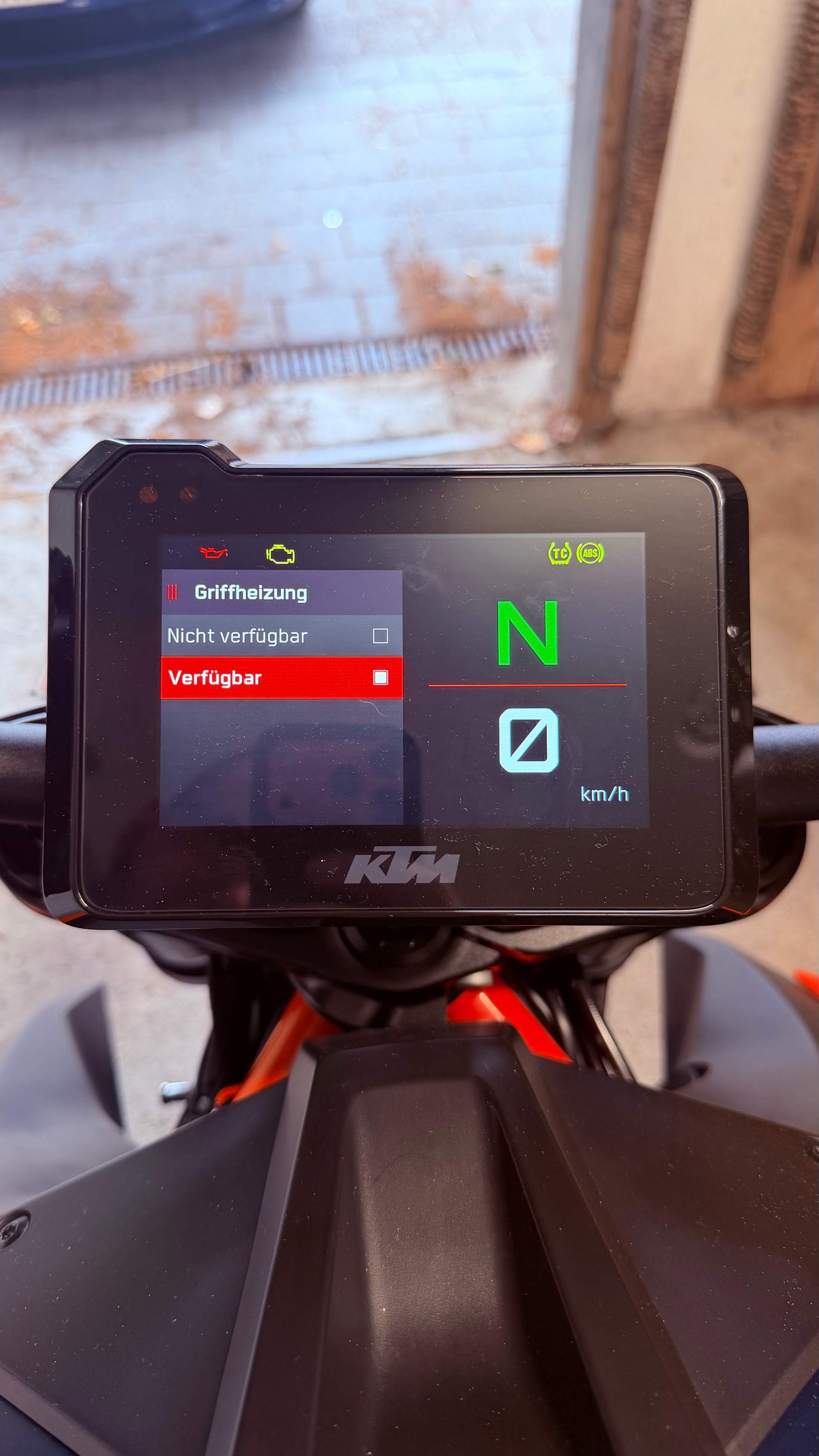 KTM 1290 Super Duke R-image-6