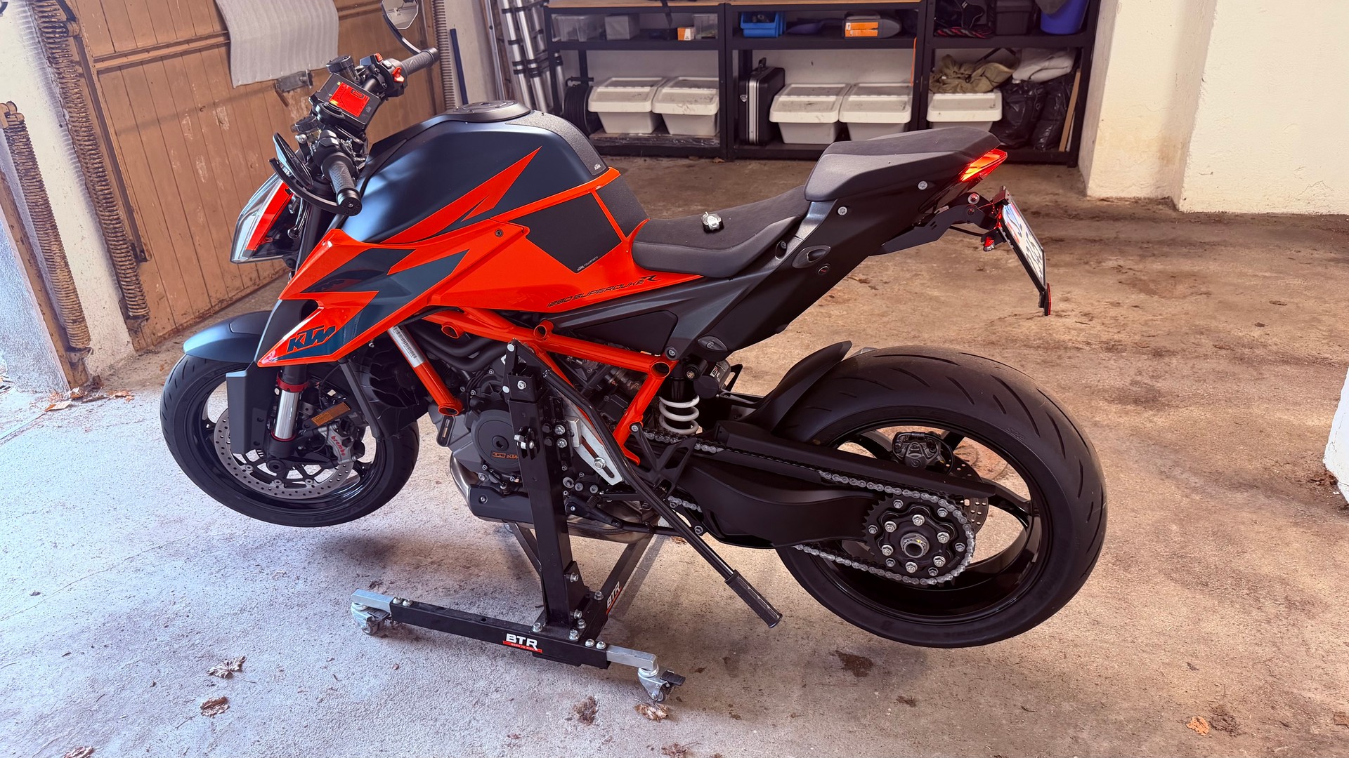 KTM 1290 Super Duke R-image-2