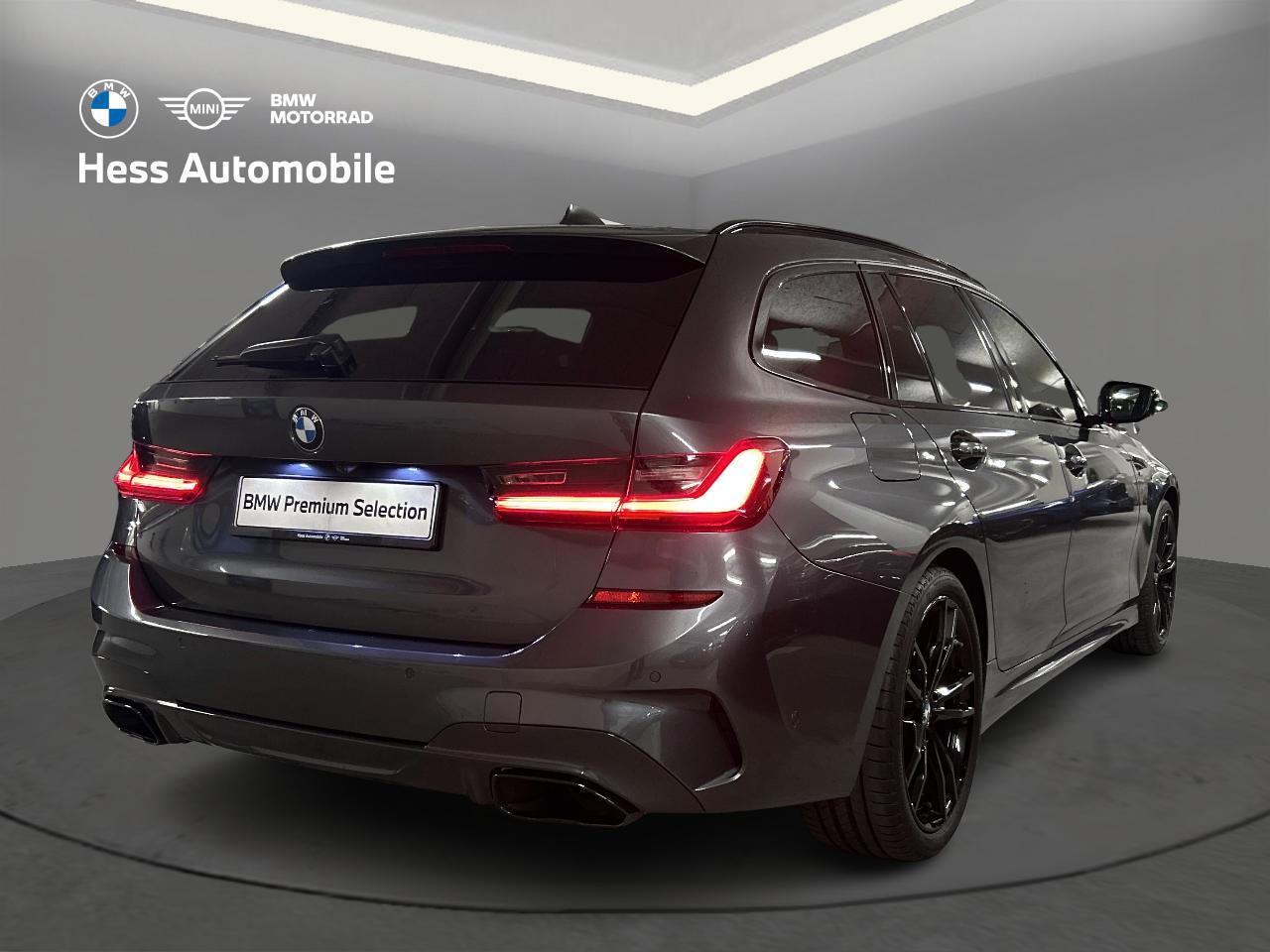 BMW M340d xDrive Touring-showroom-element-2