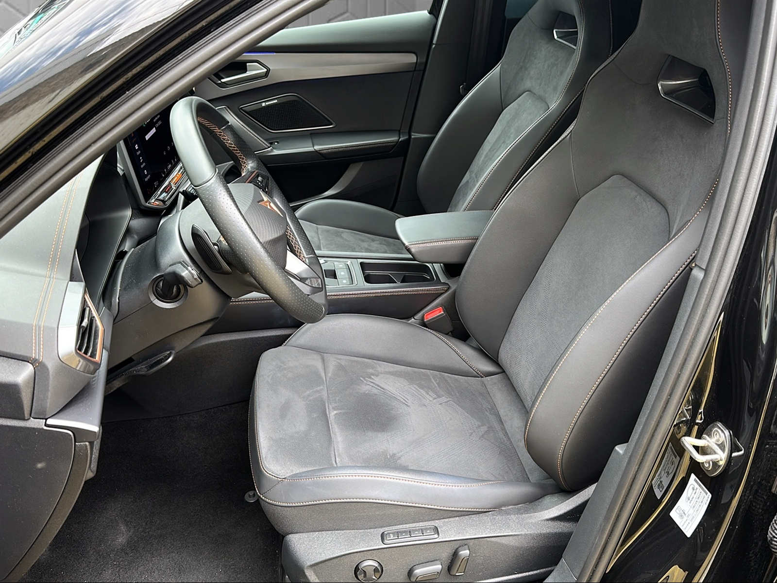 CUPRA Formentor 2.0TSI VZ 4Drive DSG-image-10