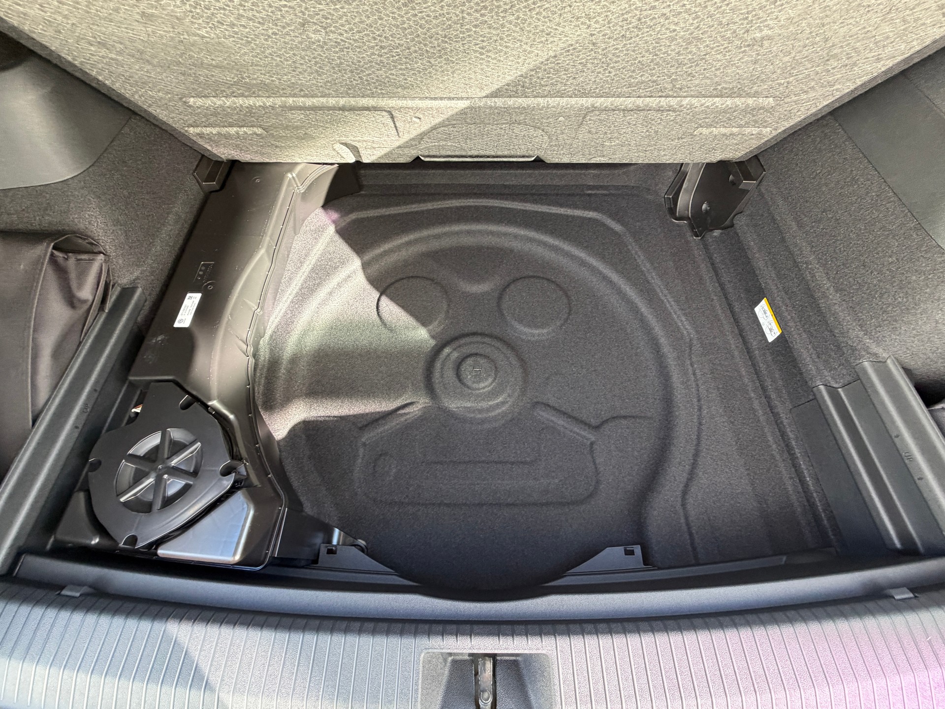 VW Tiguan 2.0 TSI DSG R-Line 4Motion-image-26