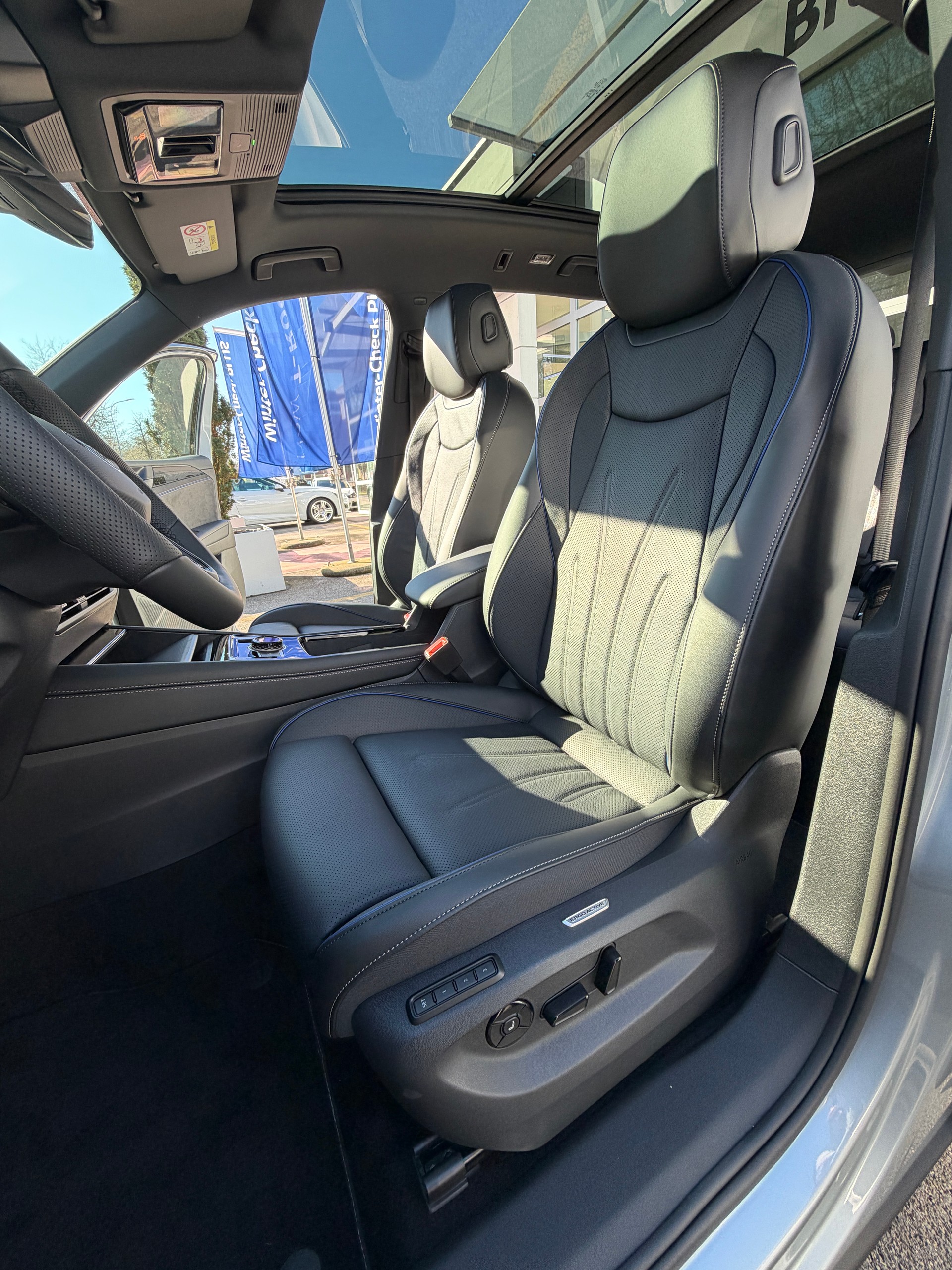 VW Tiguan 2.0 TSI DSG R-Line 4Motion-image-11
