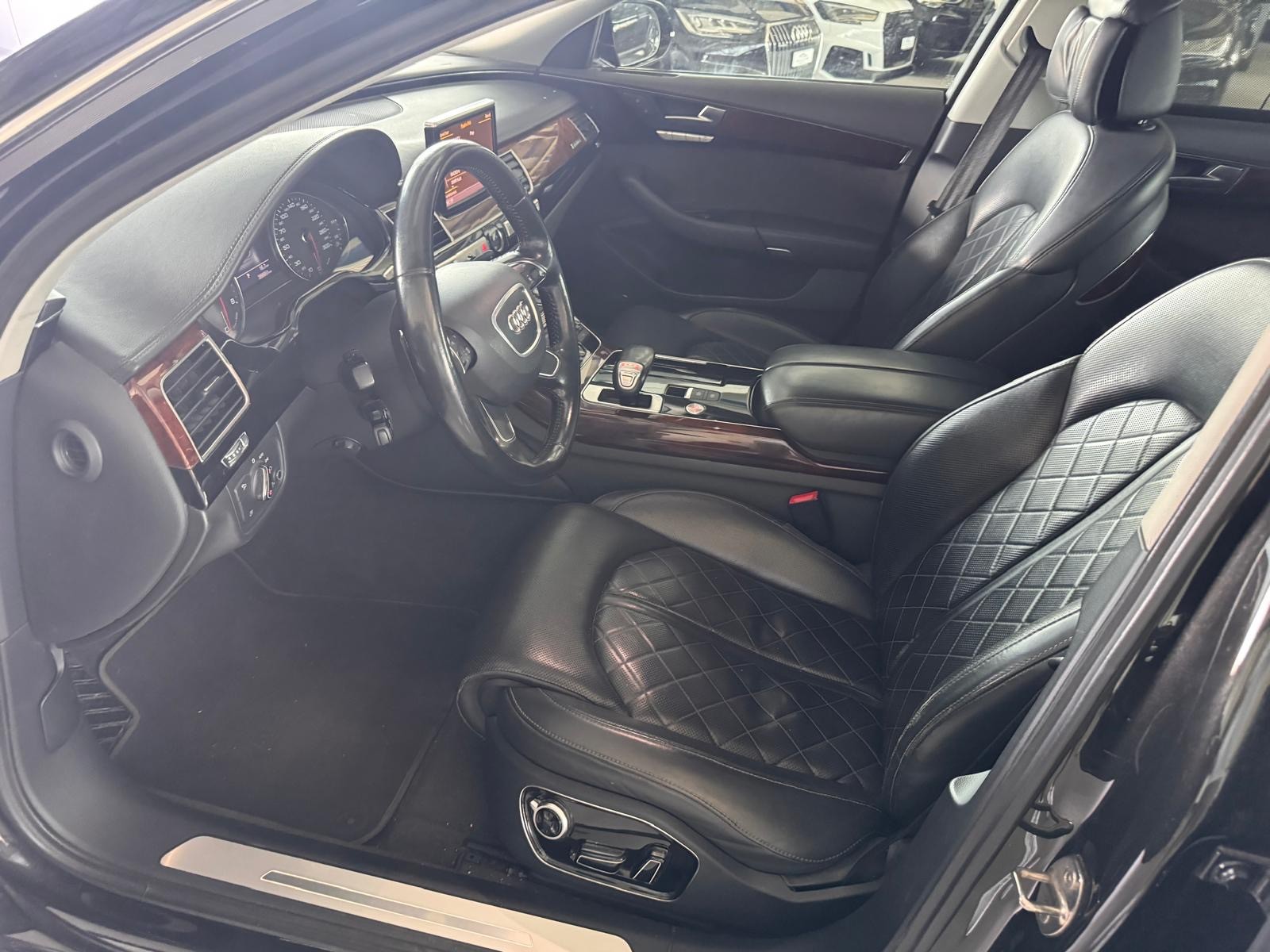 AUDI A8 4.2 FSI quattro**S-Sportsitze,Panodach,Tempomat ACC,Rückfahrtkamera**-image-7
