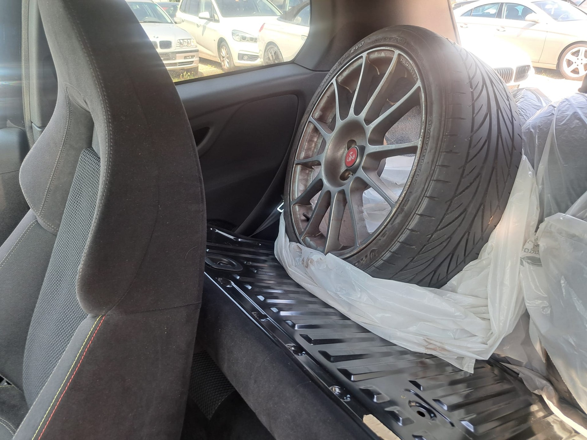 FIAT Punto Evo 1.4 16V Turbo Abarth-image-9