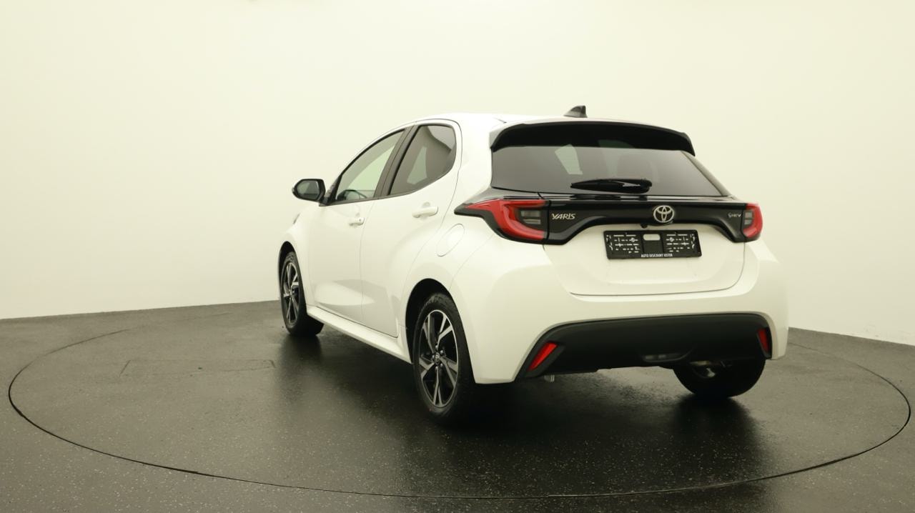 TOYOTA Yaris 1.5 Sport e-CVT-image-3