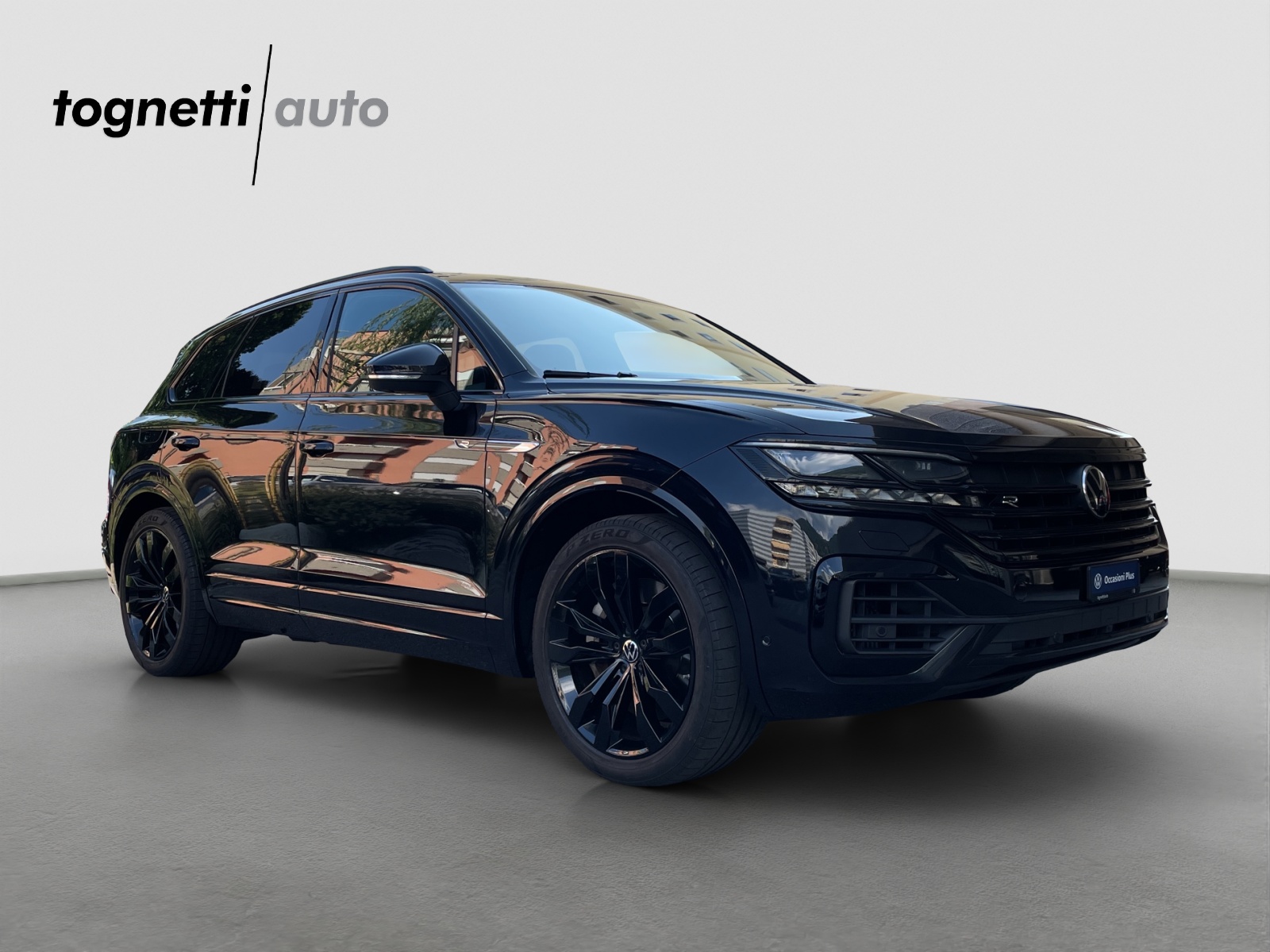 VW Touareg 3.0 TSI eHybrid R Tiptronic-image-1