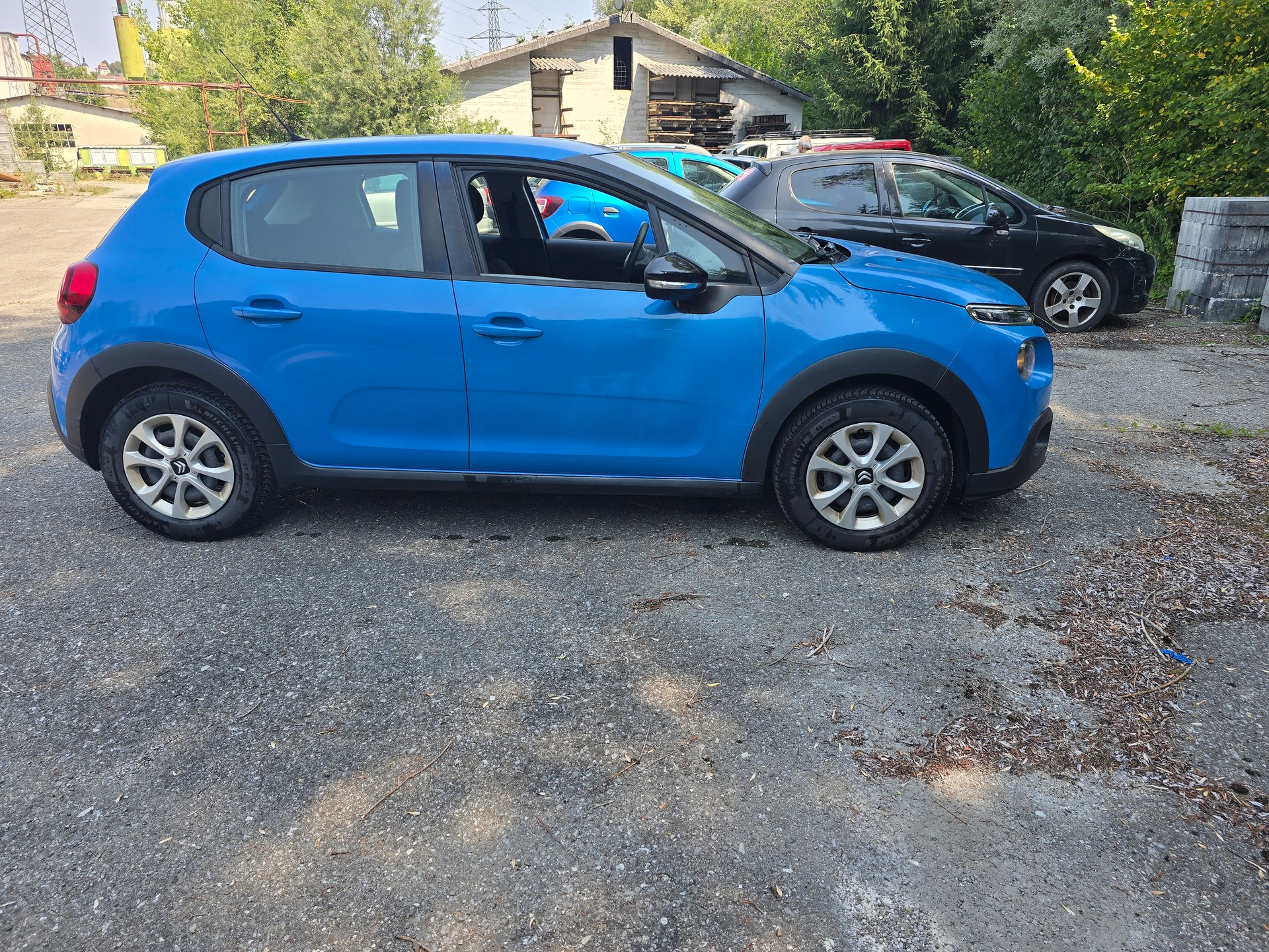 CITROEN C3 1.2i PureTech Feel-image-5