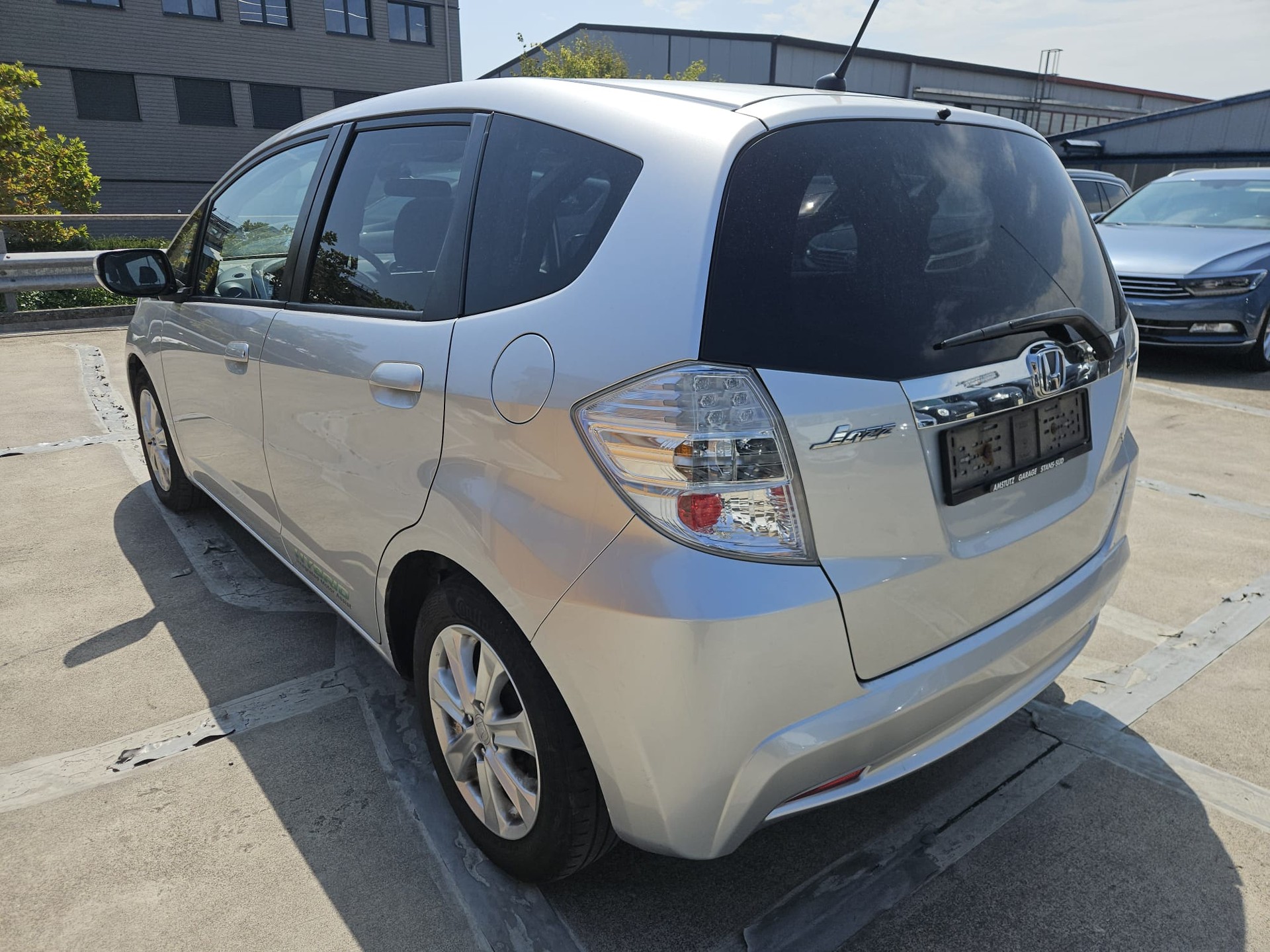 HONDA Jazz 1.3i Hybrid Elegance CVT-image-2