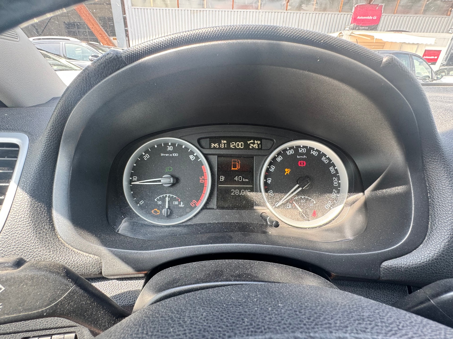 SKODA Fabia 1.9 TDI Ambiente-image-5