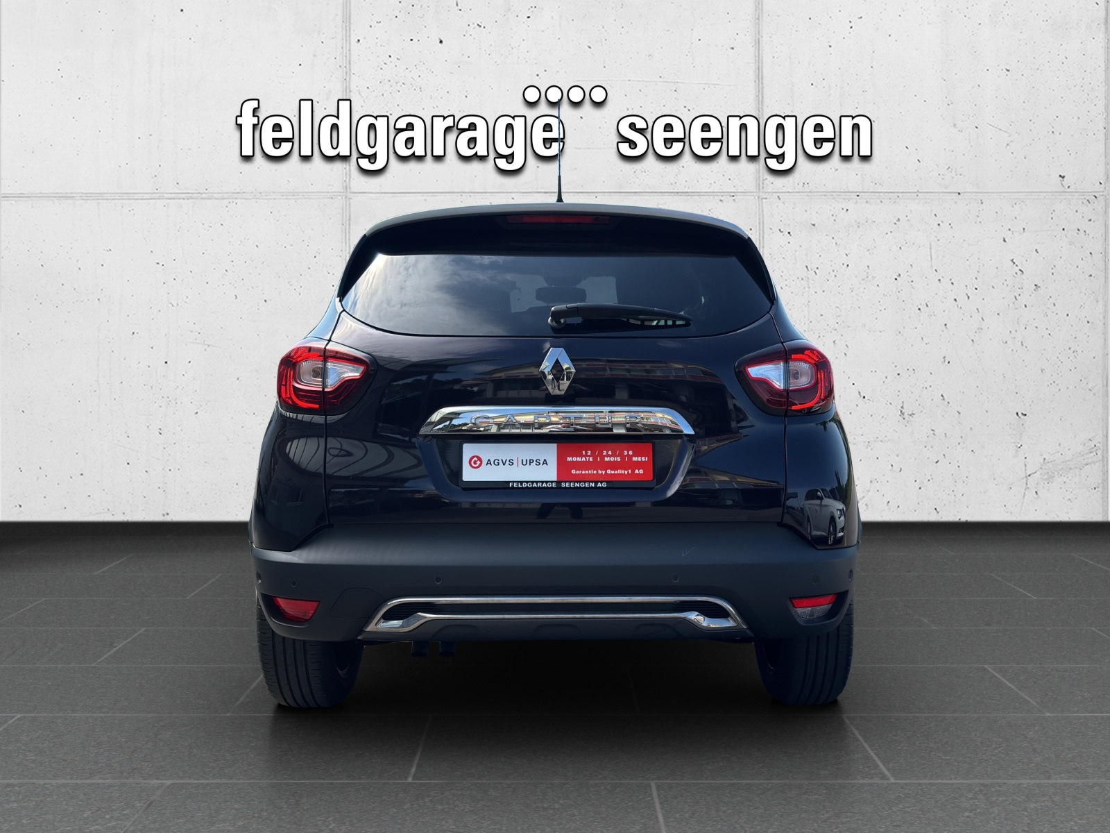 RENAULT Captur 1.3 T 16V Initiale Paris EDC mit Leder und Winterräder-image-5