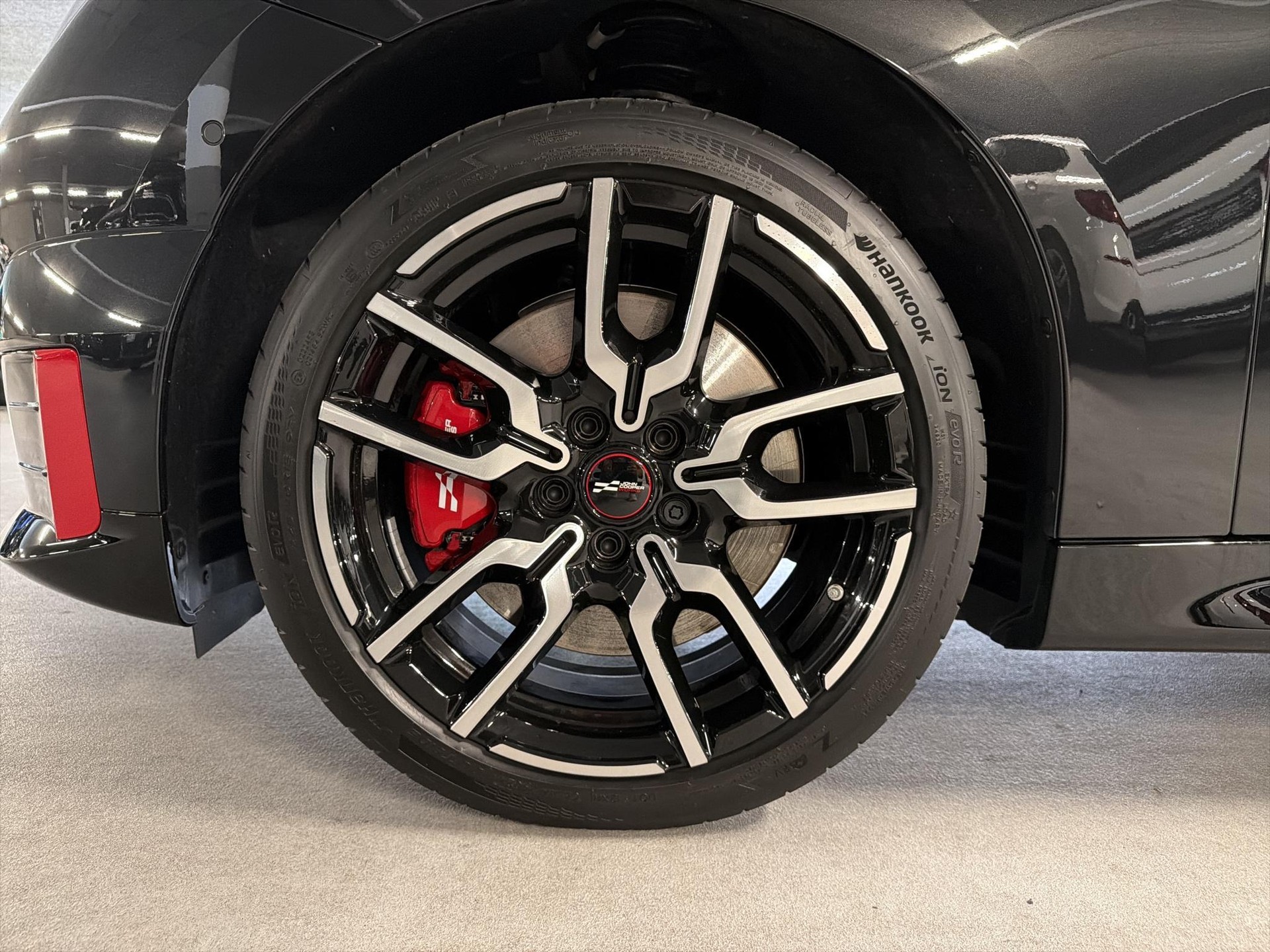 MINI Cooper eJCW-image-7