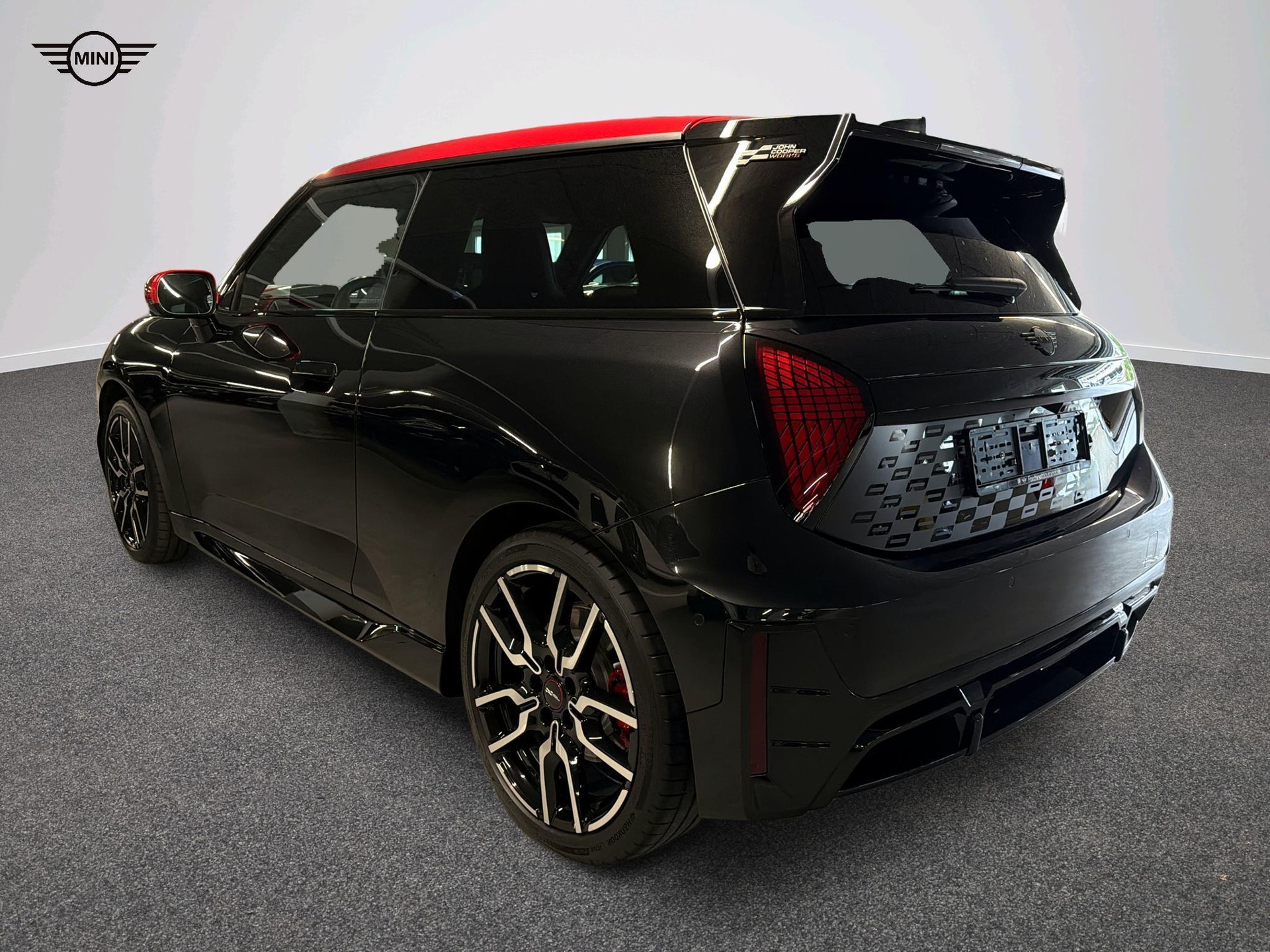 MINI Cooper eJCW-image-3