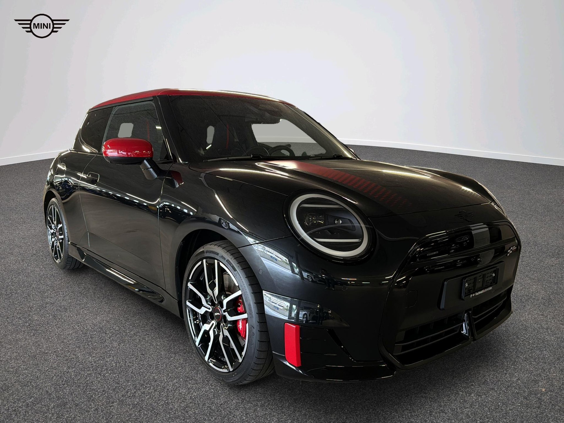 MINI Cooper eJCW-image-11
