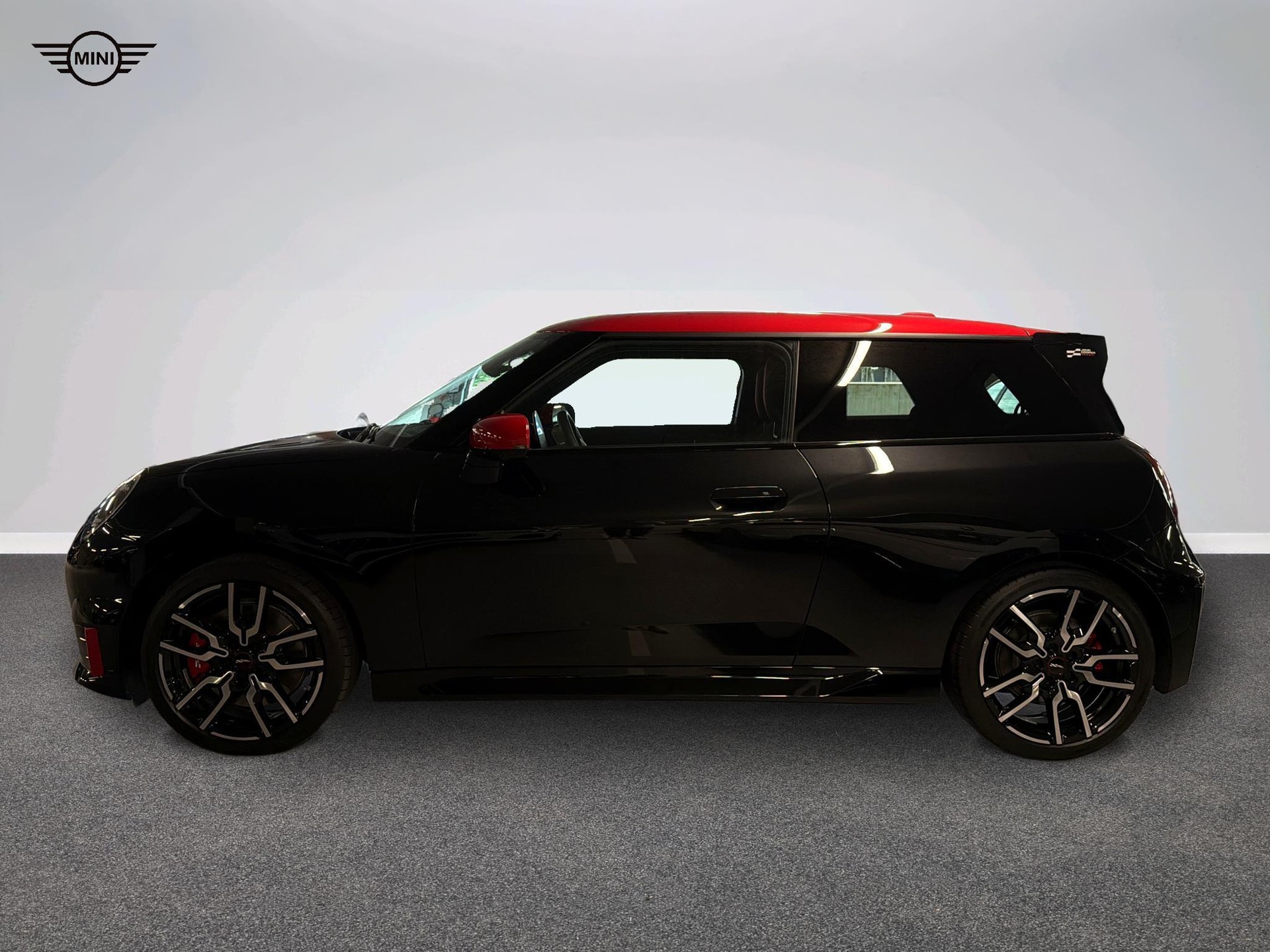 MINI Cooper eJCW-image-2