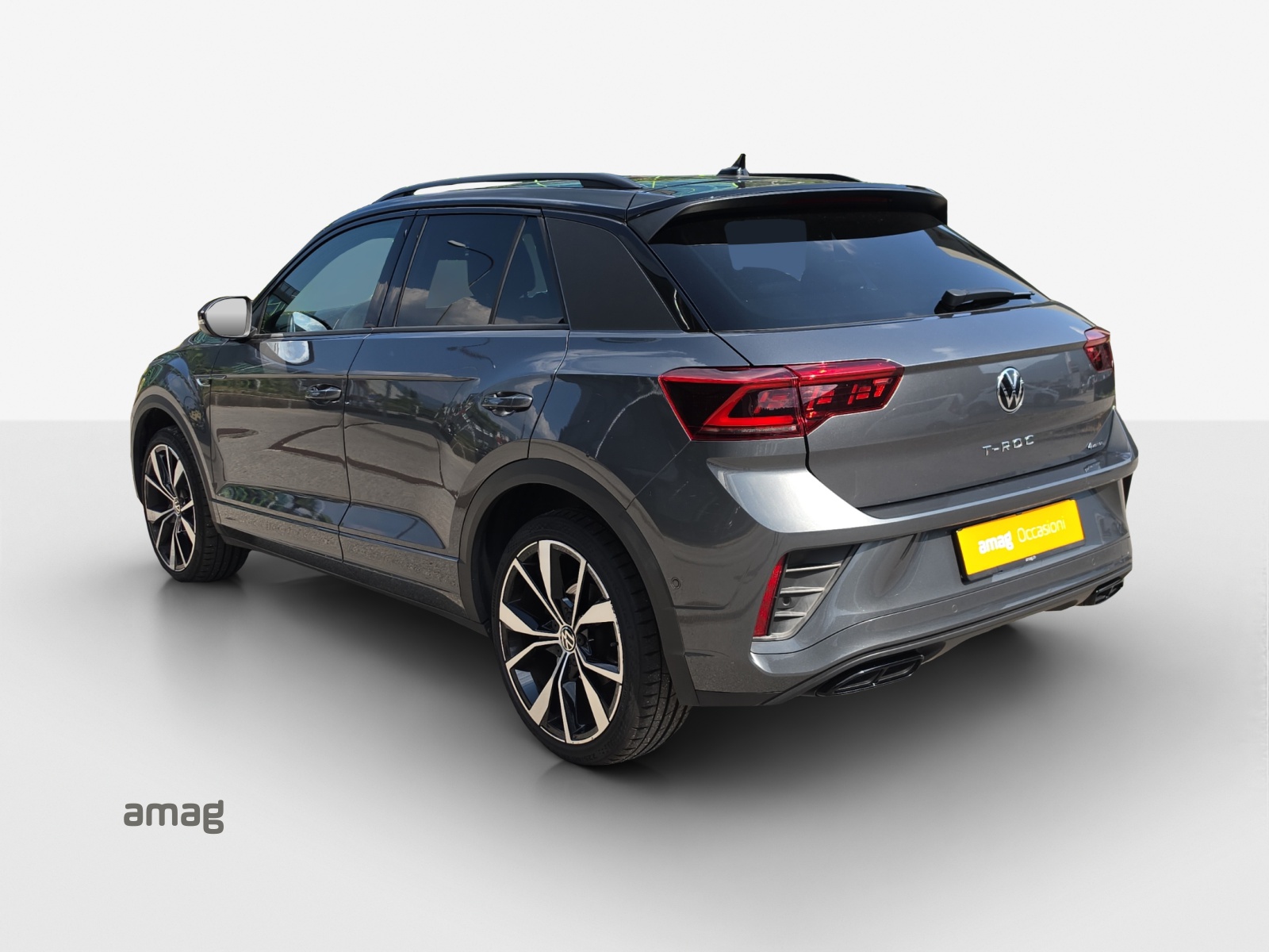 VW T-Roc 2.0 TSI R-Line DSG 4Motion-image-2