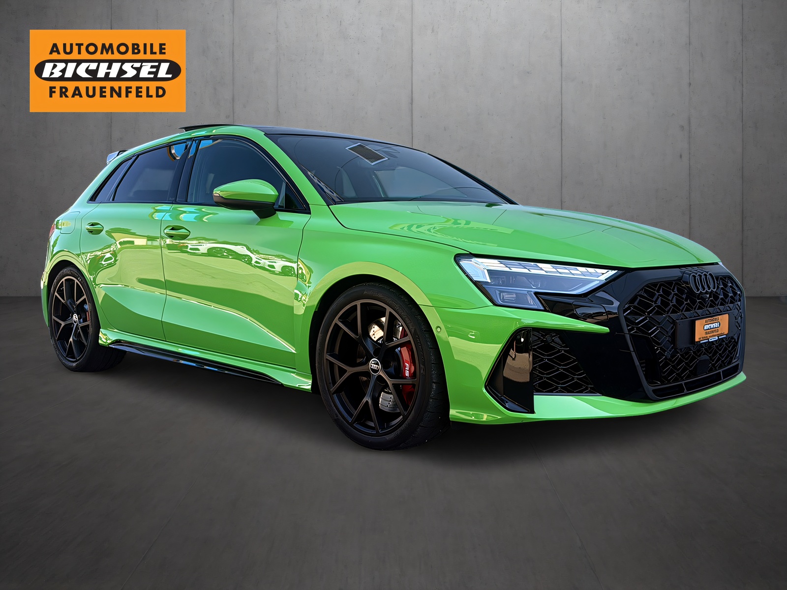AUDI RS3 Sportback 2.5 TSI qu*Carbon,Panorama Dach,5-Jahre Werksgarantie,Head up*-image-0