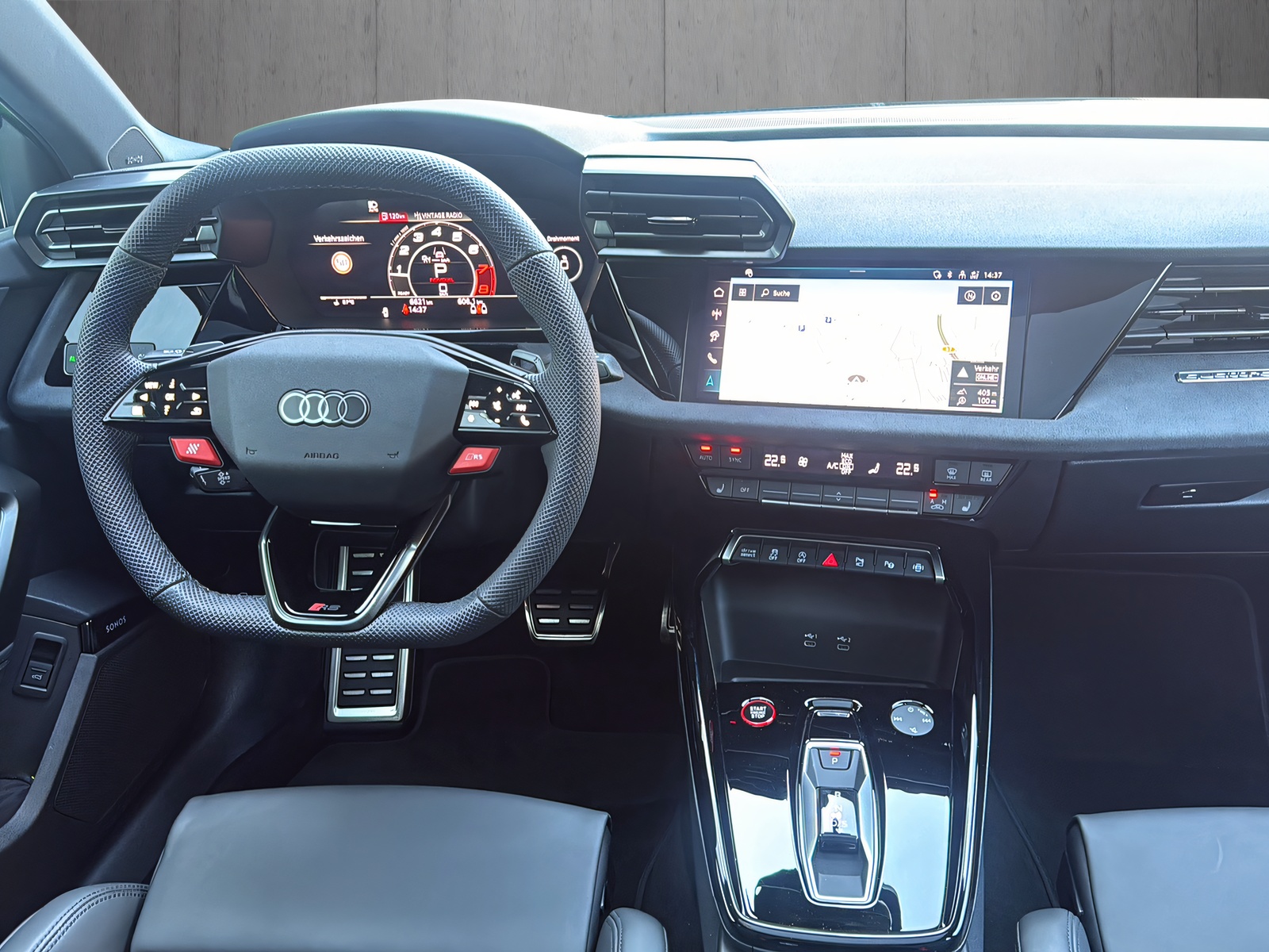 AUDI RS3 Sportback 2.5 TSI qu*Carbon,Panorama Dach,5-Jahre Werksgarantie,Head up*-image-8