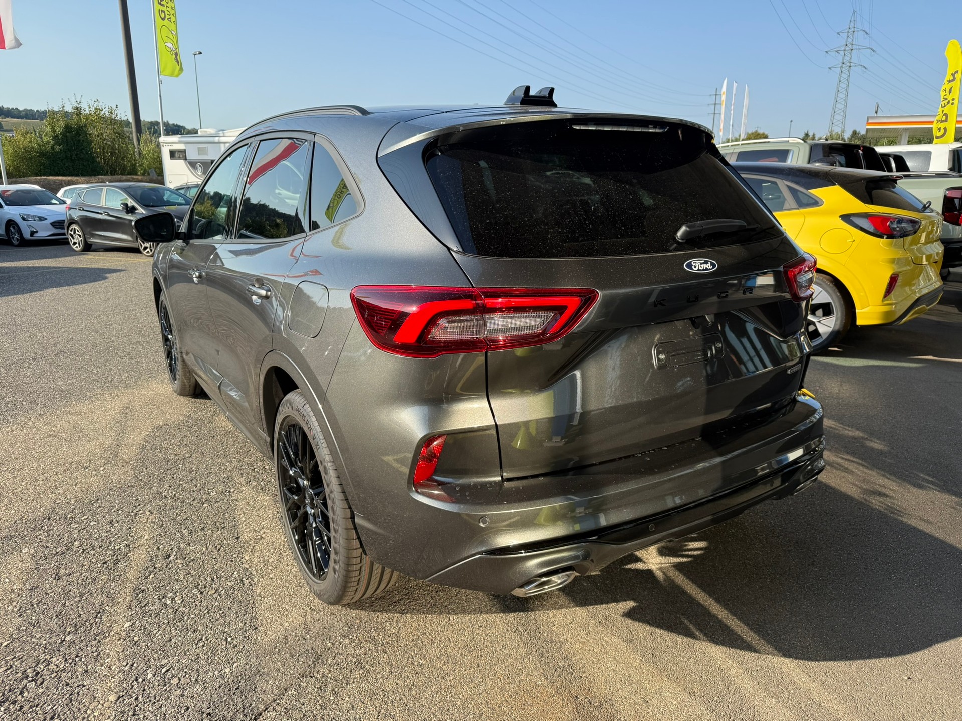 FORD Kuga 2.5 PHEV ST-Line X FWD-image-4