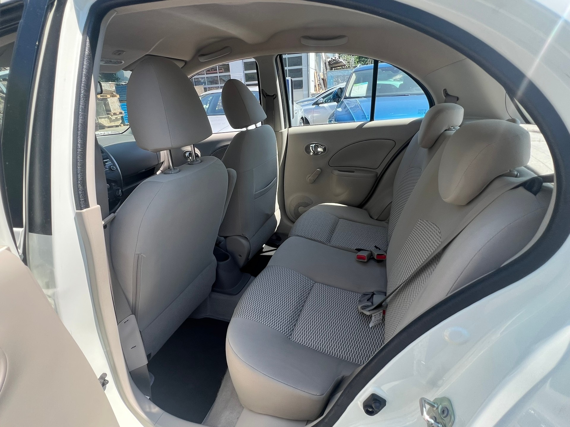NISSAN Micra 1.2 acenta CVT-image-9