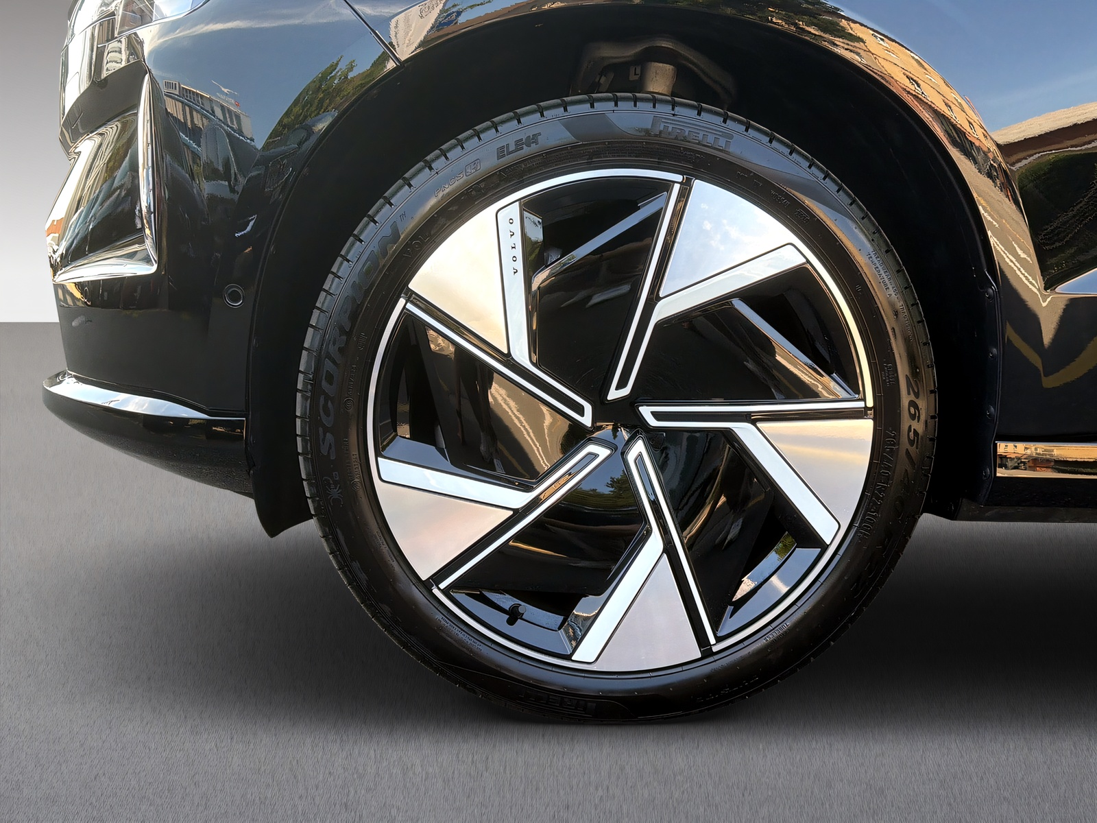 VOLVO EX90 Twin Performance Ultra AWD-image-5